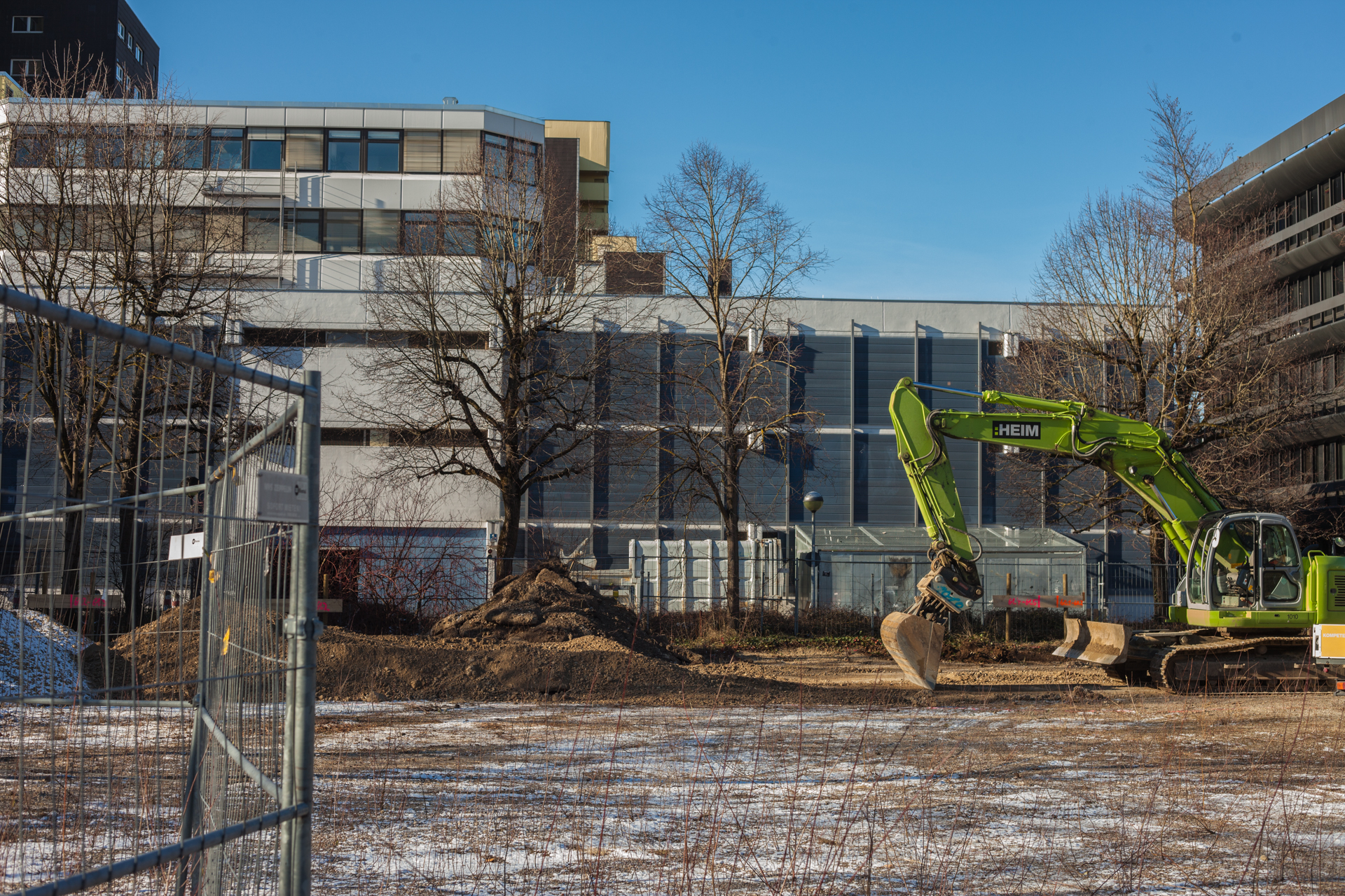 Neuperlacher Studentenwohnheim am Peschelanger und Karl-Marx-Ring
