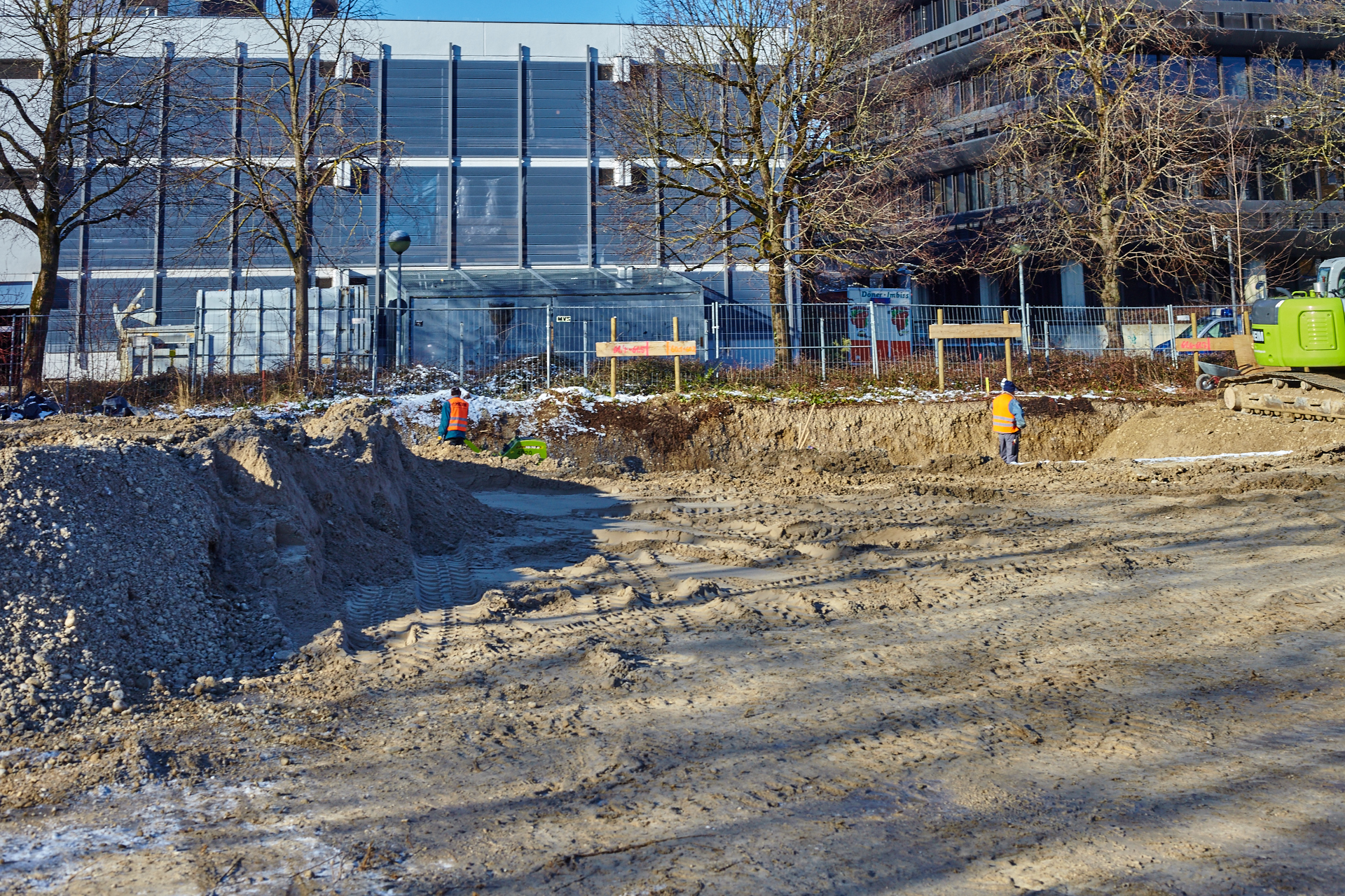 Neuperlacher Studentenwohnheim am Peschelanger und Karl-Marx-Ring