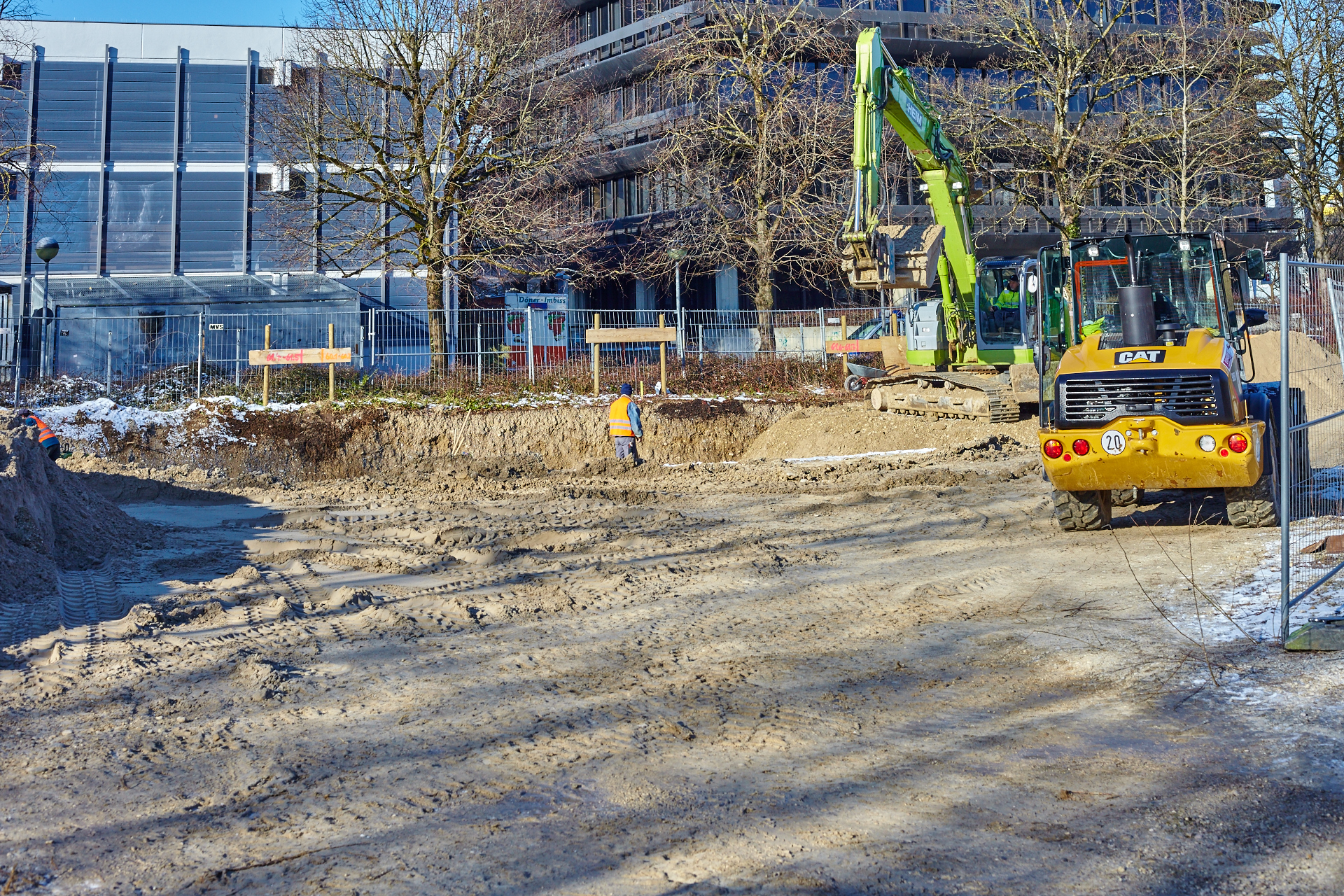 Neuperlacher Studentenwohnheim am Peschelanger und Karl-Marx-Ring