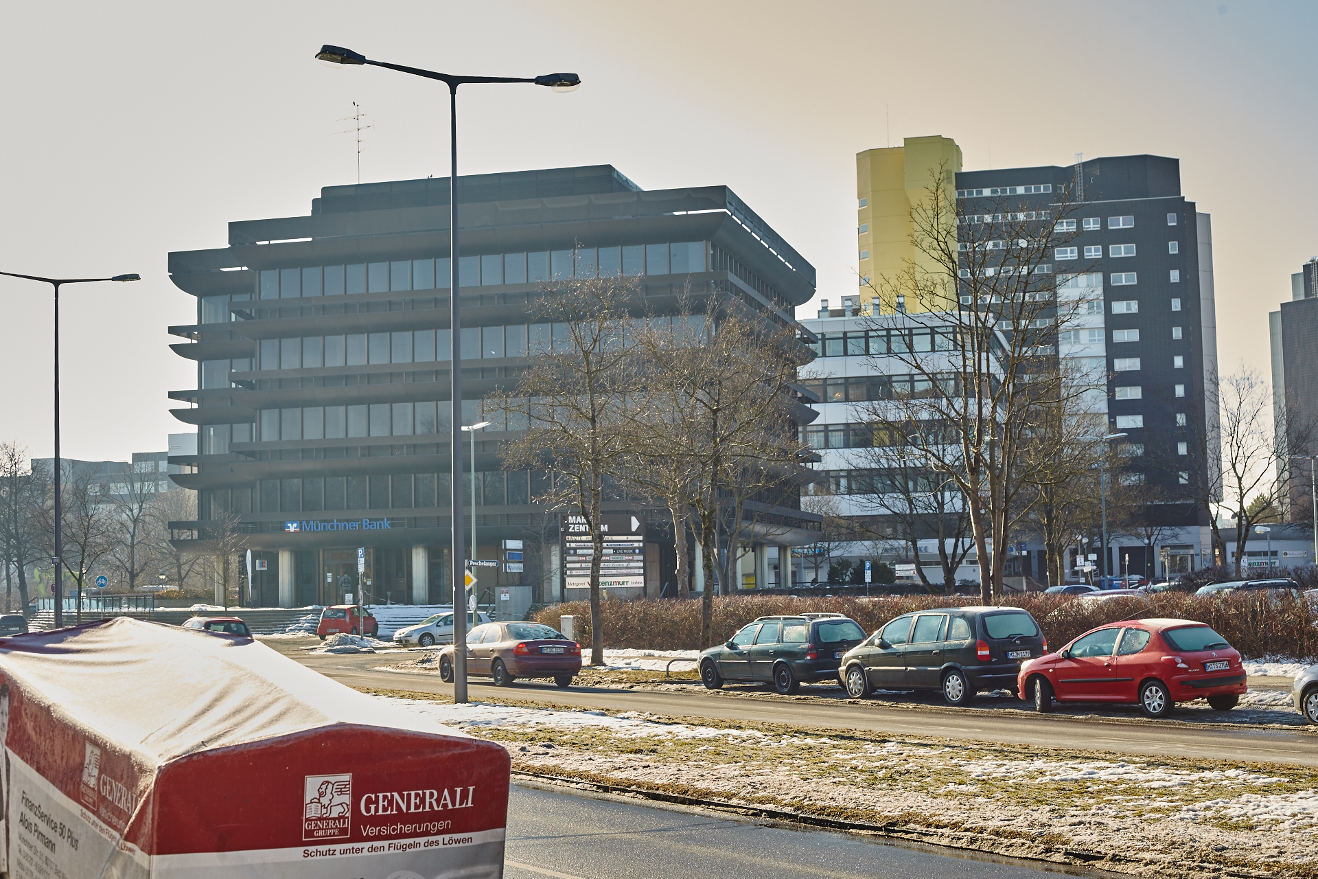Neuperlacher Studentenwohnheim am Peschelanger und Karl-Marx-Ring