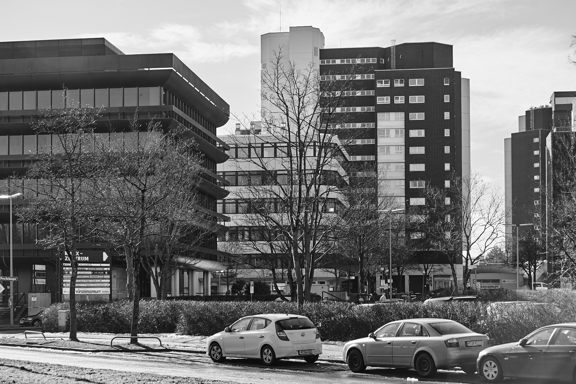 Neuperlacher Studentenwohnheim am Peschelanger und Karl-Marx-Ring