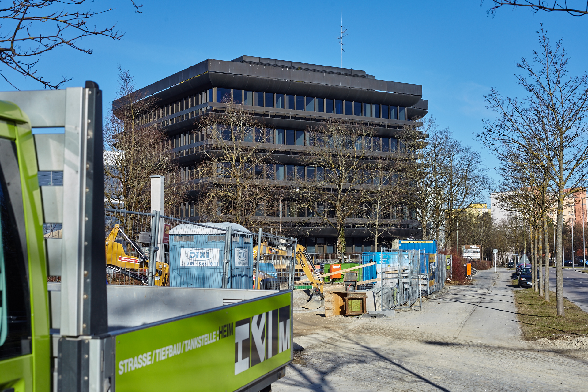 Neuperlacher Studentenwohnheim am Peschelanger und Karl-Marx-Ring