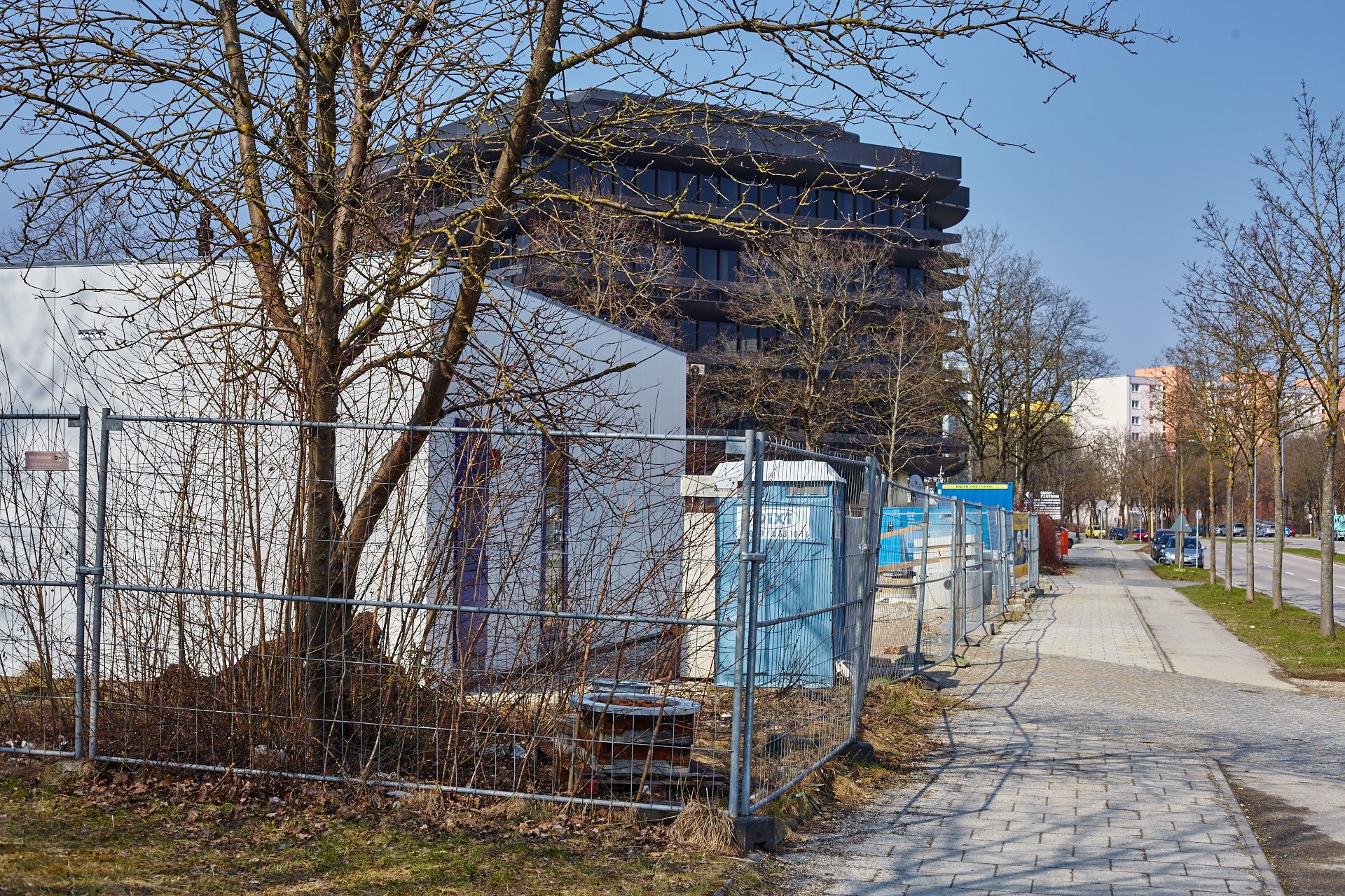 Neuperlacher Studentenwohnheim am Peschelanger und Karl-Marx-Ring