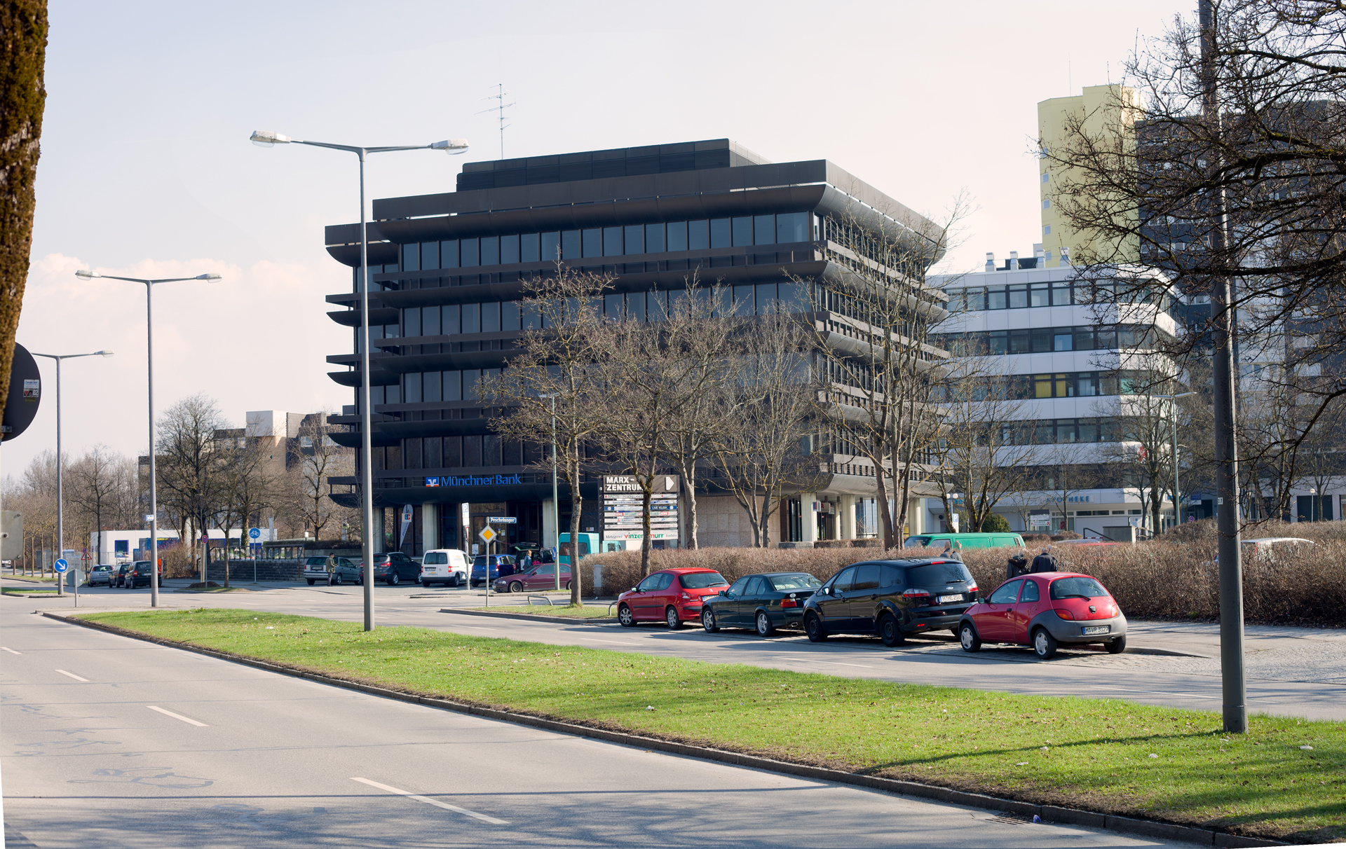 Neuperlacher Studentenwohnheim am Peschelanger und Karl-Marx-Ring