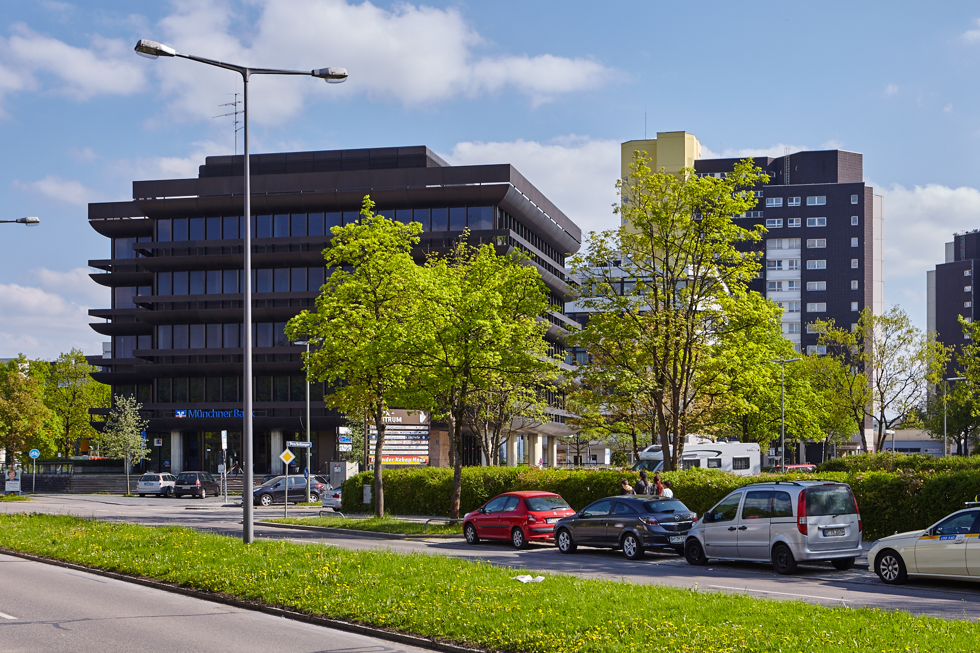 Neuperlacher Studentenwohnheim am Peschelanger und Karl-Marx-Ring