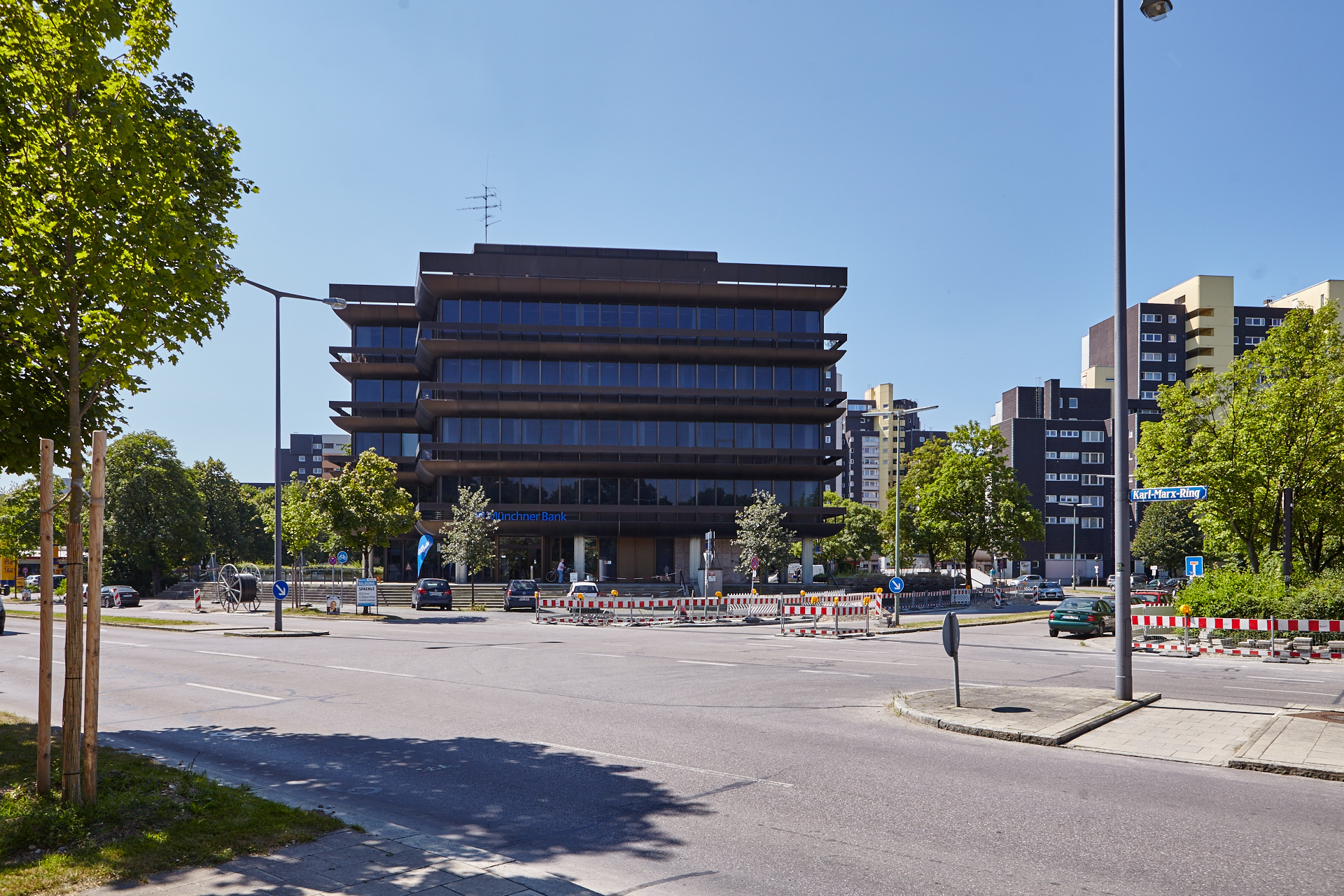 Neuperlacher Studentenwohnheim am Peschelanger und Karl-Marx-Ring