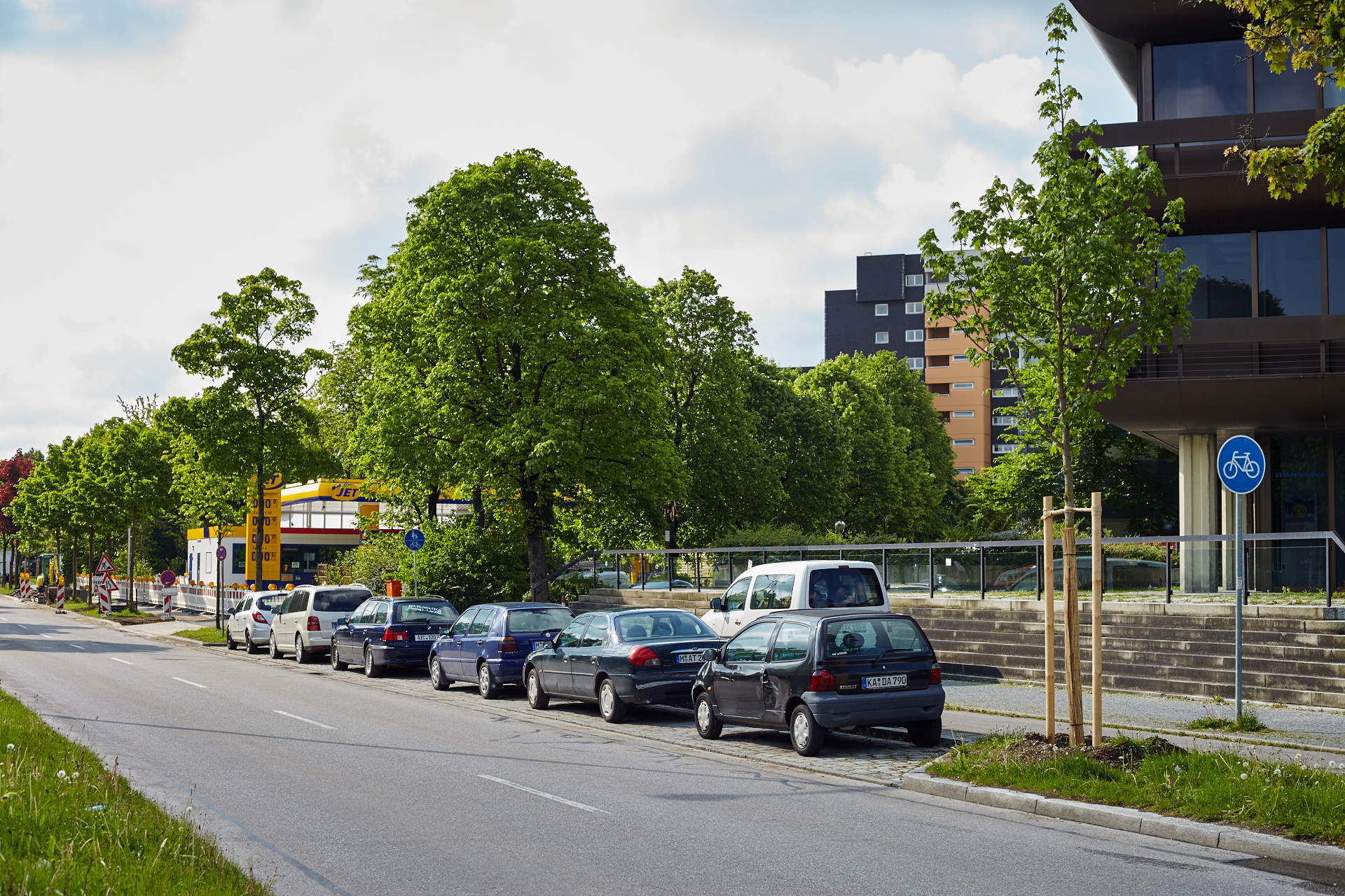 Neuperlacher Studentenwohnheim am Peschelanger und Karl-Marx-Ring