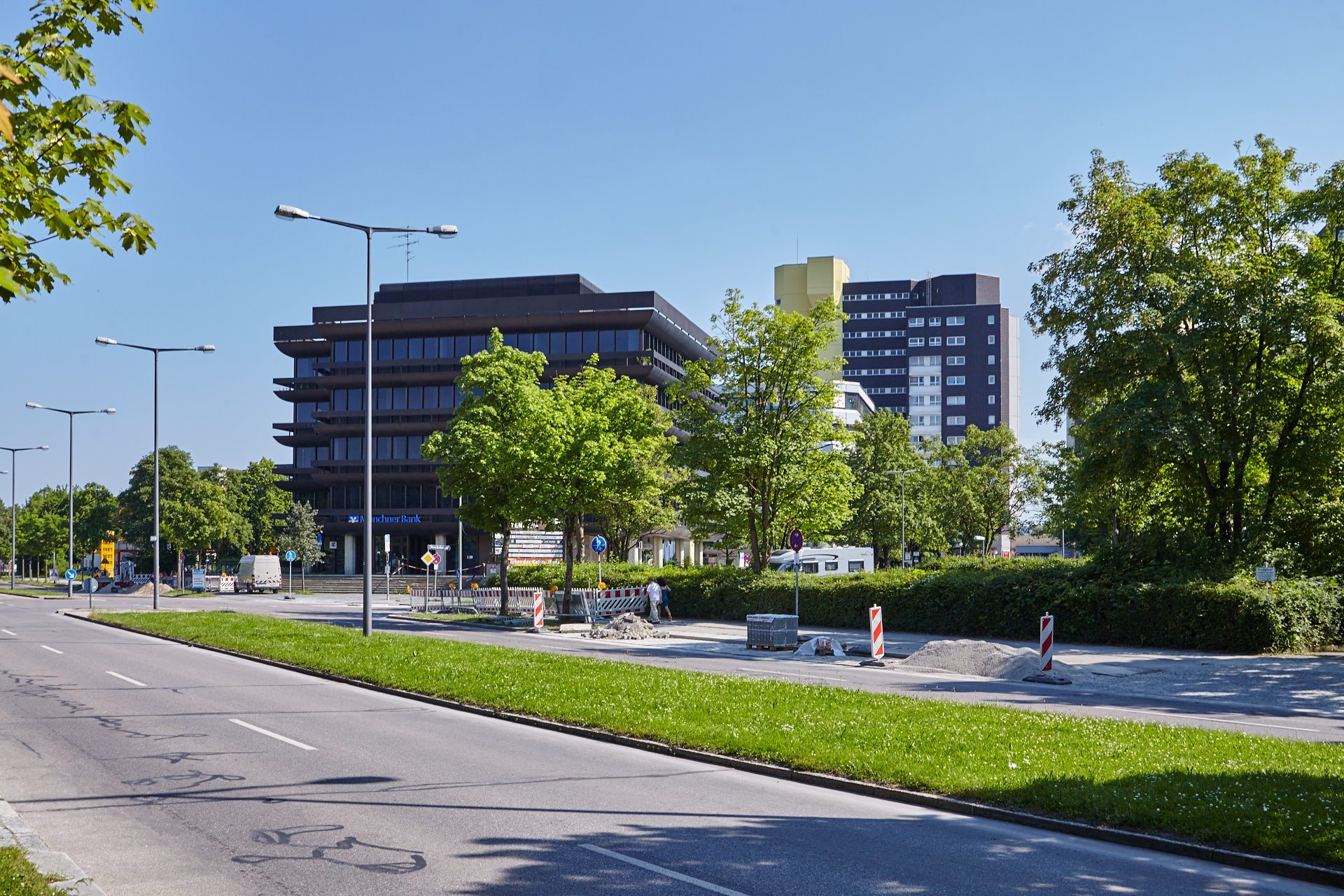Neuperlacher Studentenwohnheim am Peschelanger und Karl-Marx-Ring