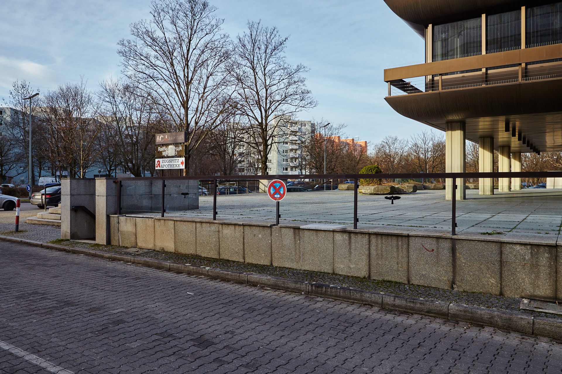 Neuperlacher Studentenwohnheim am Peschelanger und Karl-Marx-Ring