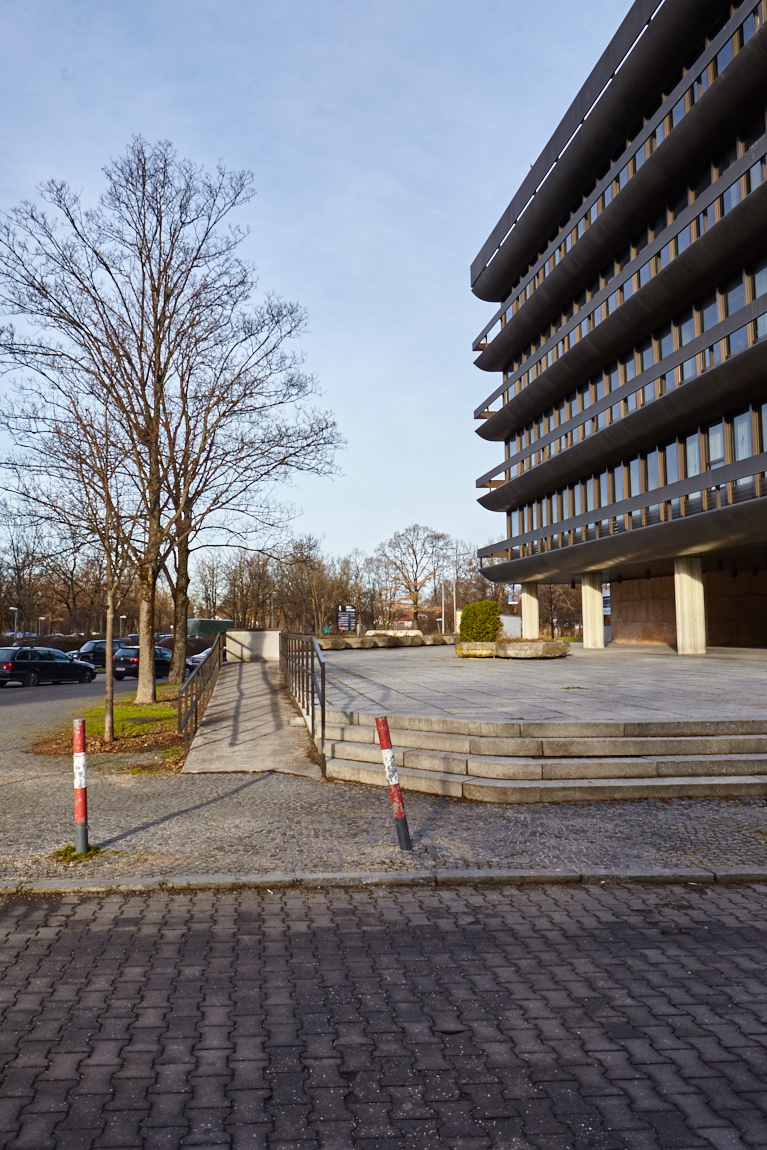Neuperlacher Studentenwohnheim am Peschelanger und Karl-Marx-Ring