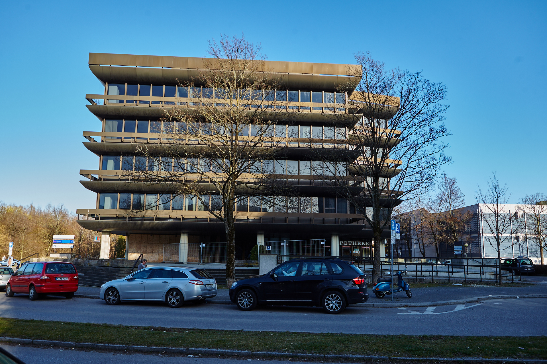 Neuperlacher Studentenwohnheim am Peschelanger und Karl-Marx-Ring