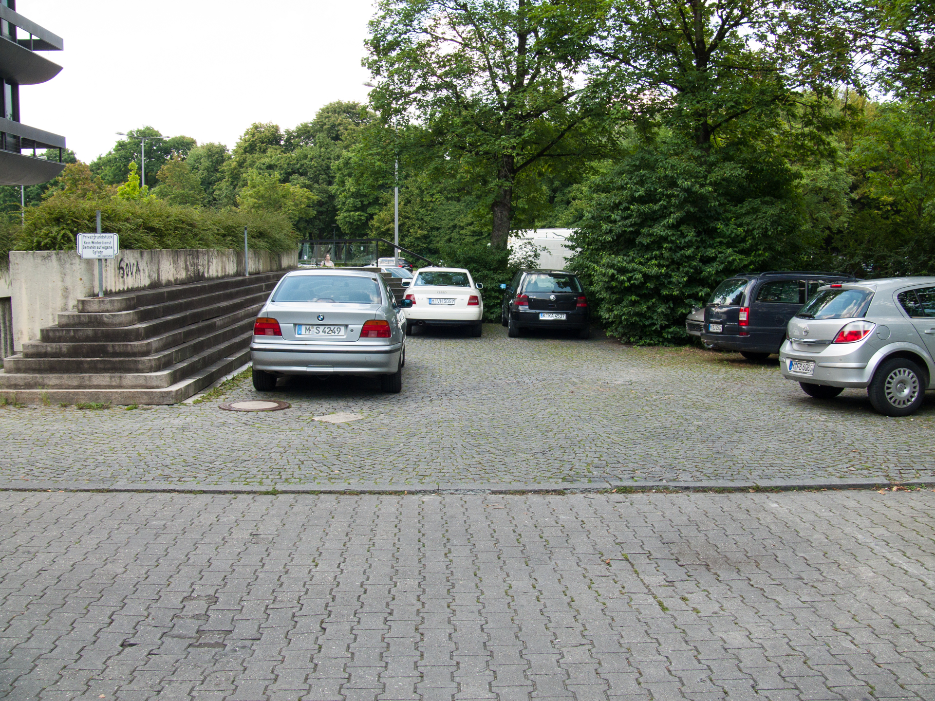 Neuperlacher Studentenwohnheim am Peschelanger und Karl-Marx-Ring