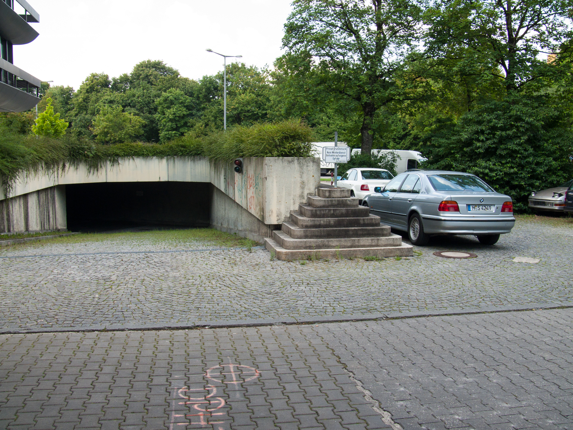 Neuperlacher Studentenwohnheim am Peschelanger und Karl-Marx-Ring