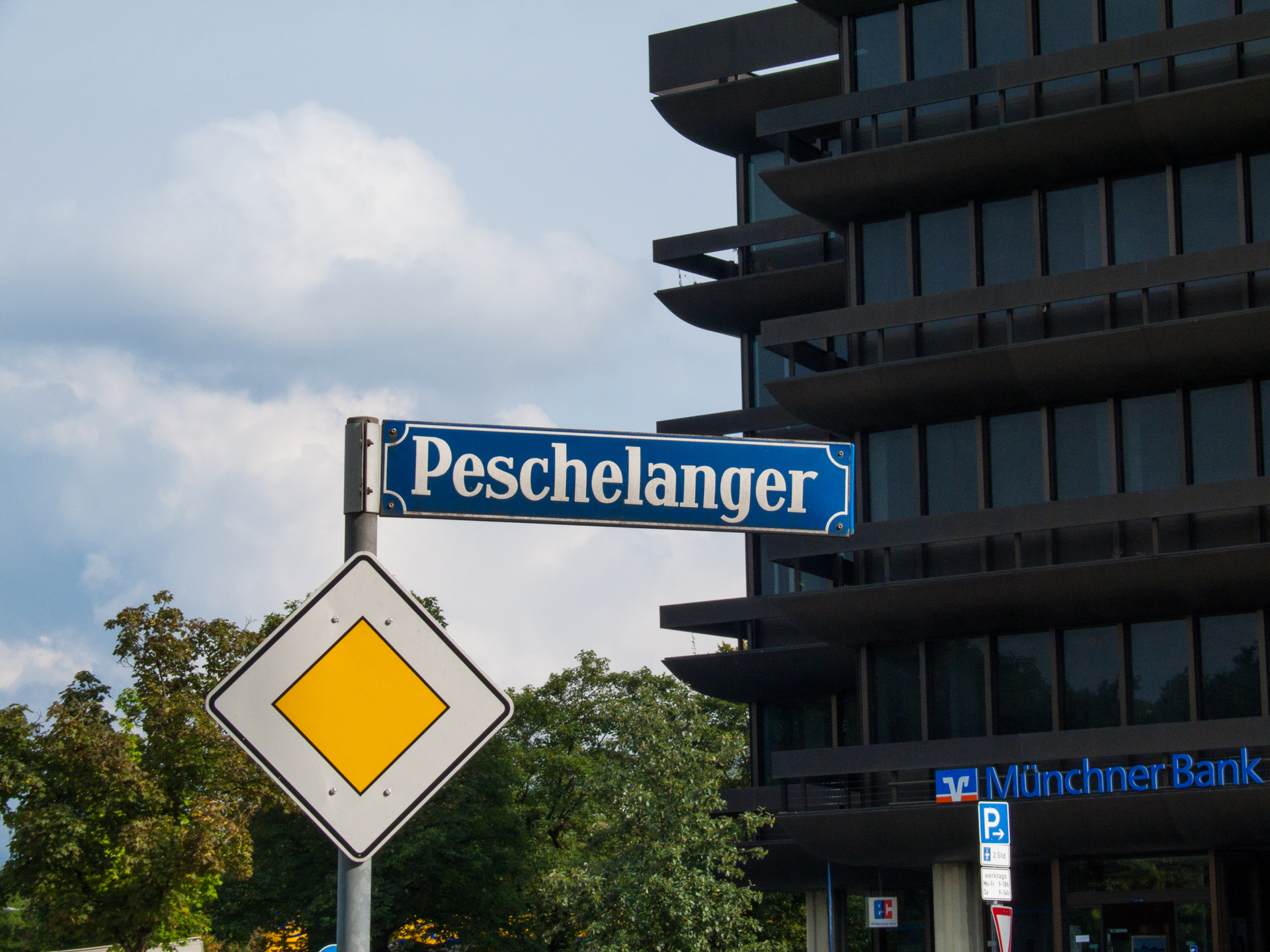 Neuperlacher Studentenwohnheim am Peschelanger und Karl-Marx-Ring