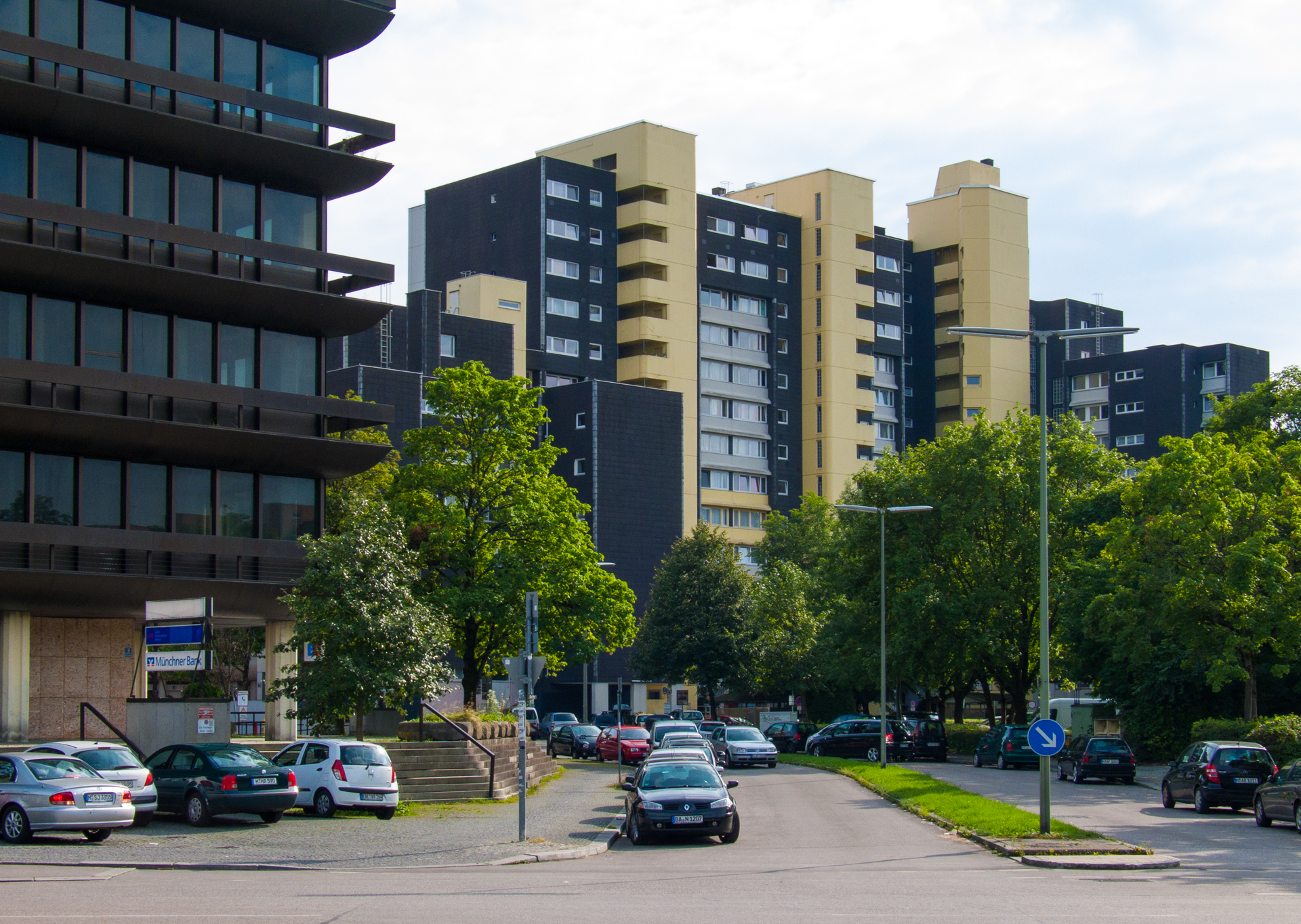 Neuperlacher Studentenwohnheim am Peschelanger und Karl-Marx-Ring