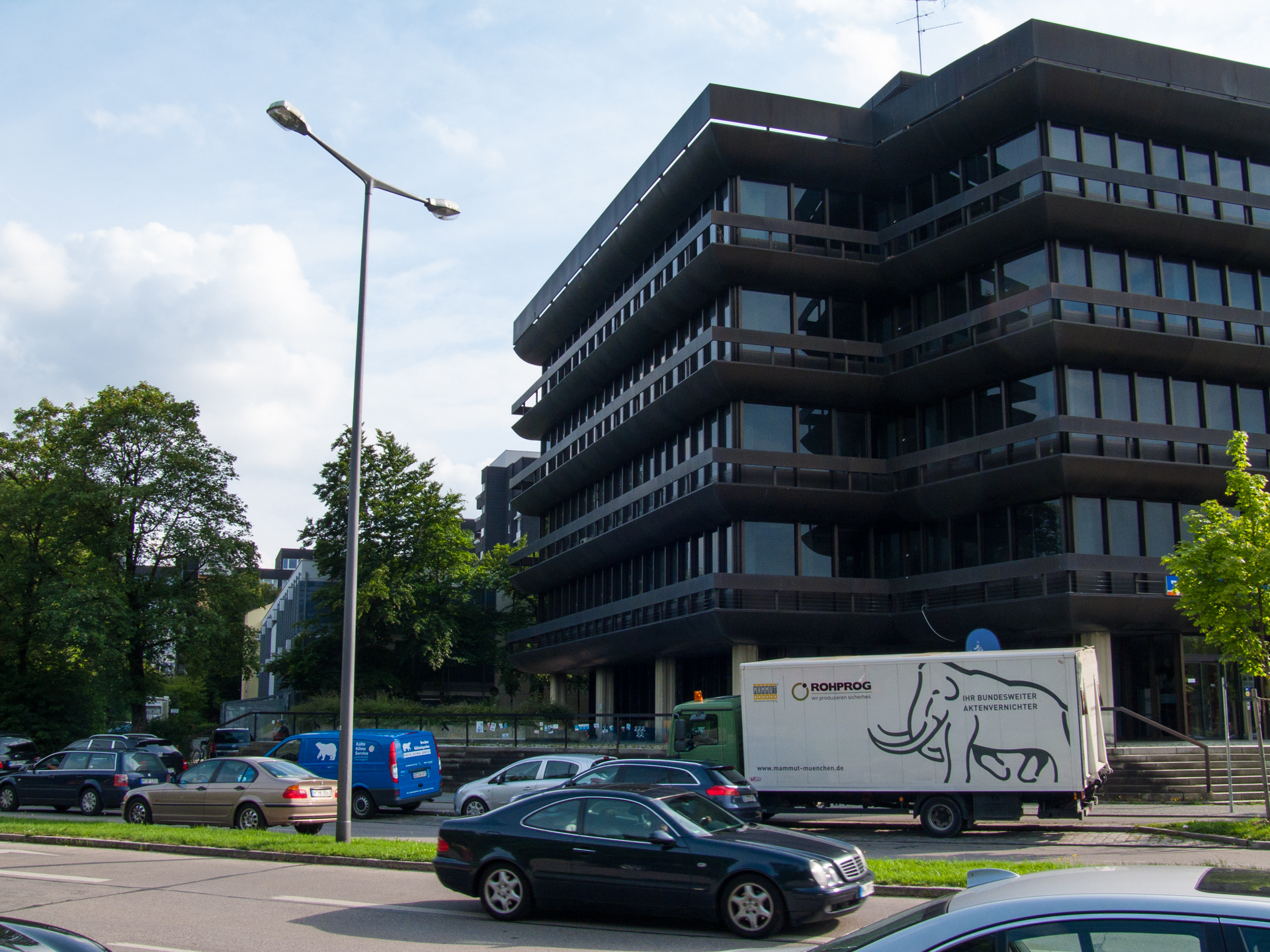 Neuperlacher Studentenwohnheim am Peschelanger und Karl-Marx-Ring