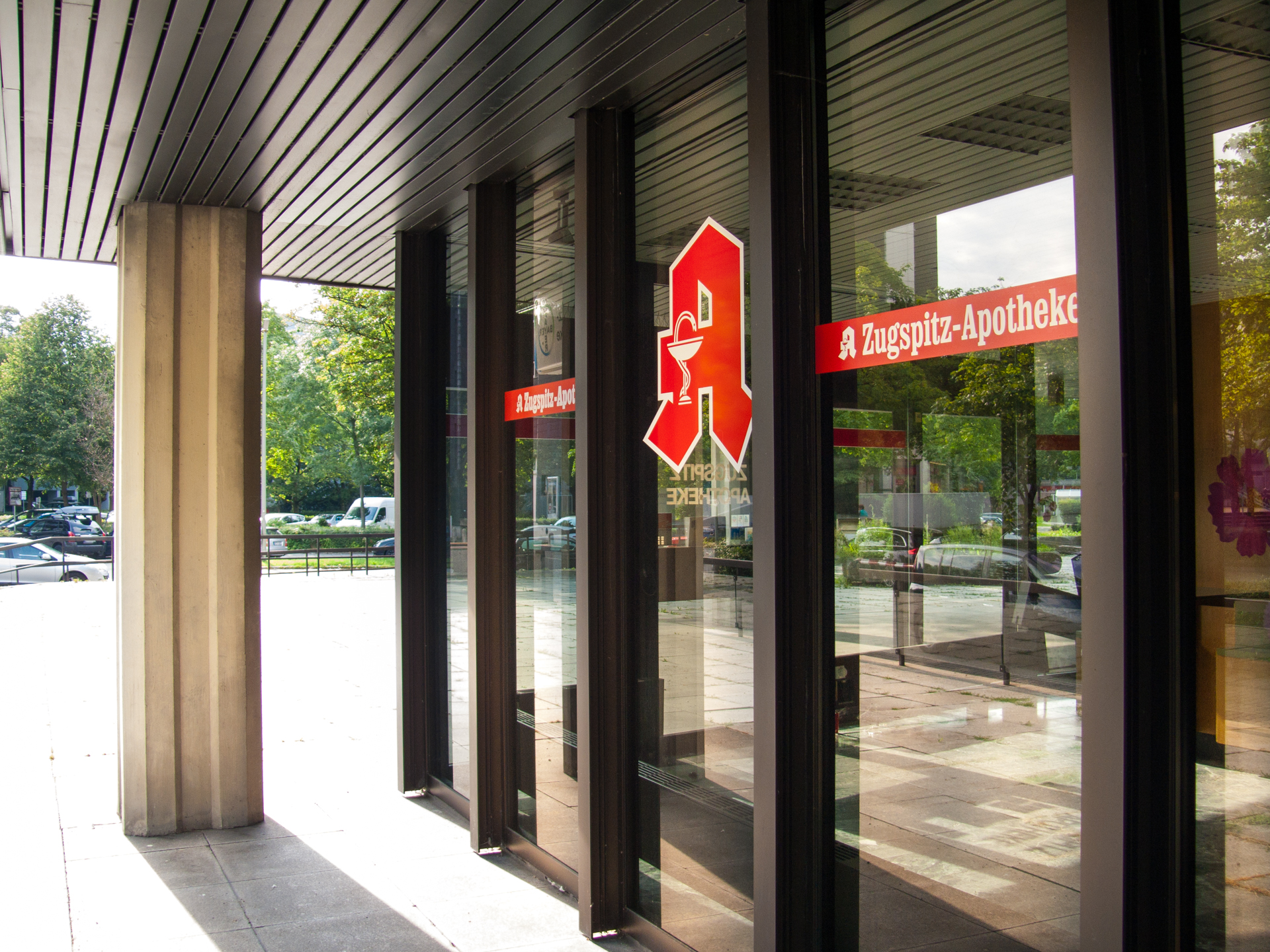 Neuperlacher Studentenwohnheim am Peschelanger und Karl-Marx-Ring