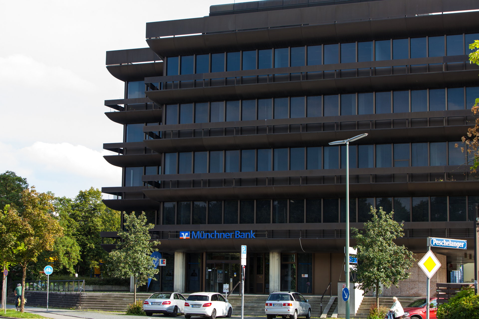 Neuperlacher Studentenwohnheim am Peschelanger und Karl-Marx-Ring