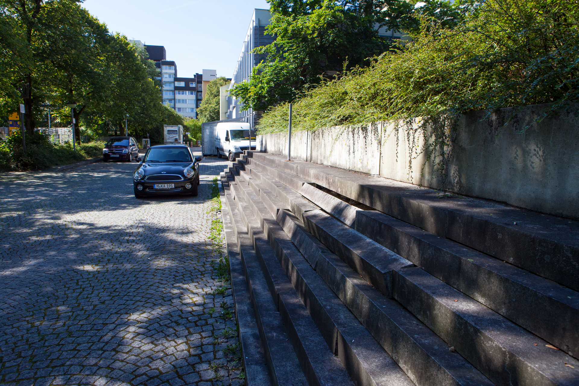 Neuperlacher Studentenwohnheim am Peschelanger und Karl-Marx-Ring