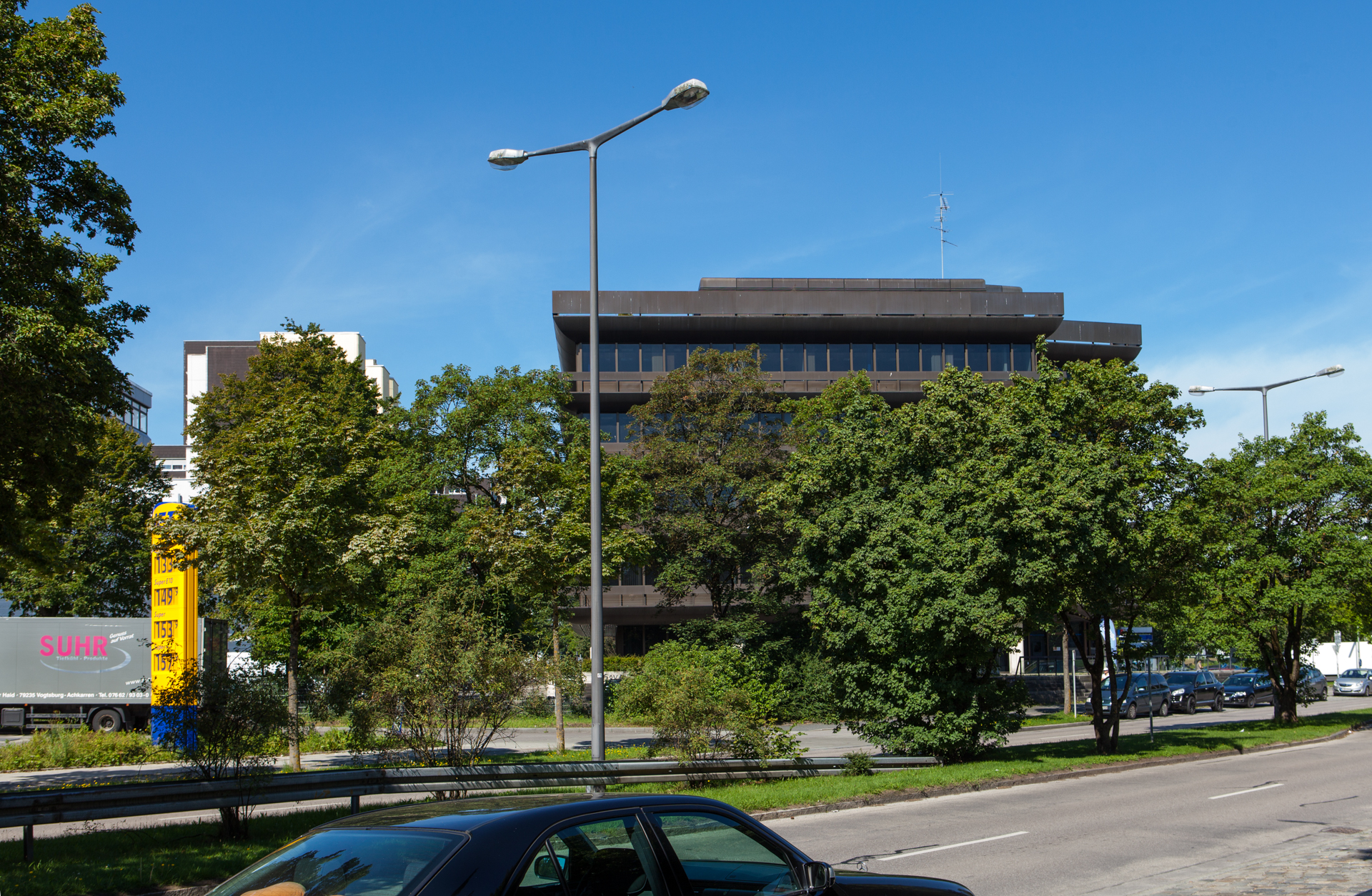 Neuperlacher Studentenwohnheim am Peschelanger und Karl-Marx-Ring
