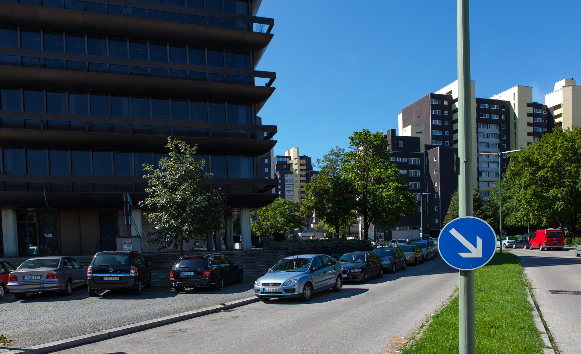 Neuperlacher Studentenwohnheim am Peschelanger und Karl-Marx-Ring