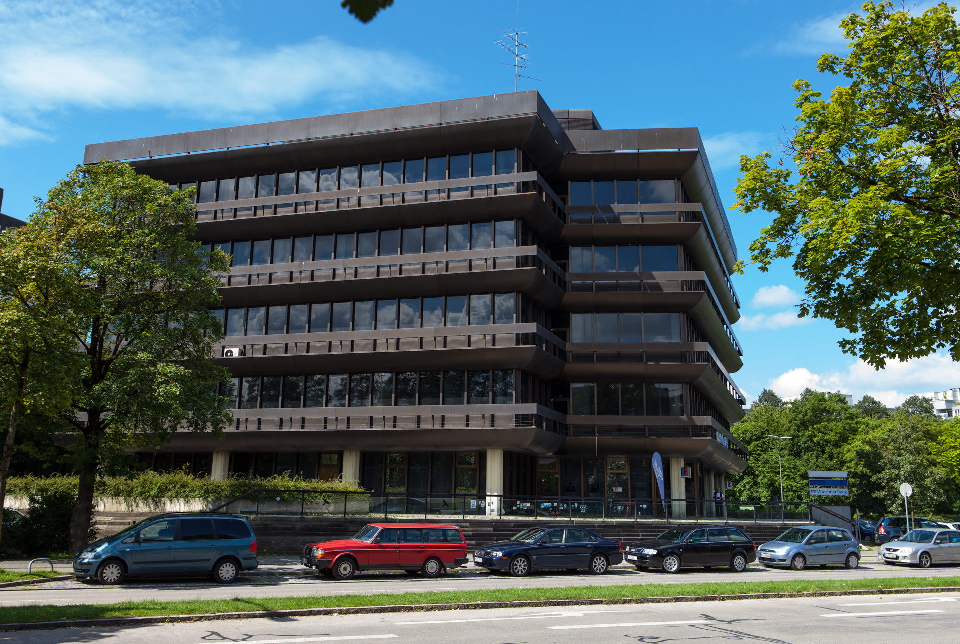 Neuperlacher Studentenwohnheim am Peschelanger und Karl-Marx-Ring
