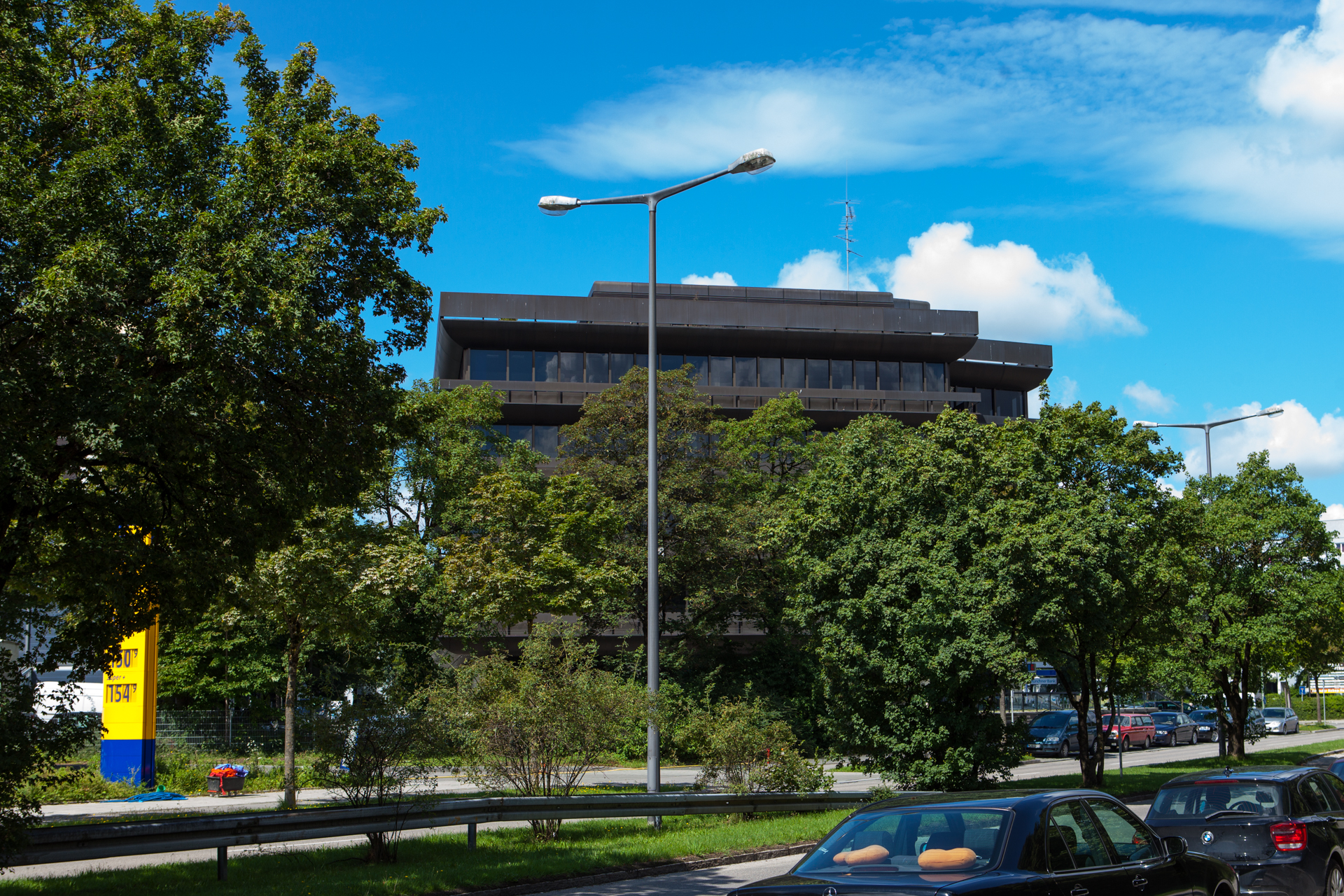 Neuperlacher Studentenwohnheim am Peschelanger und Karl-Marx-Ring