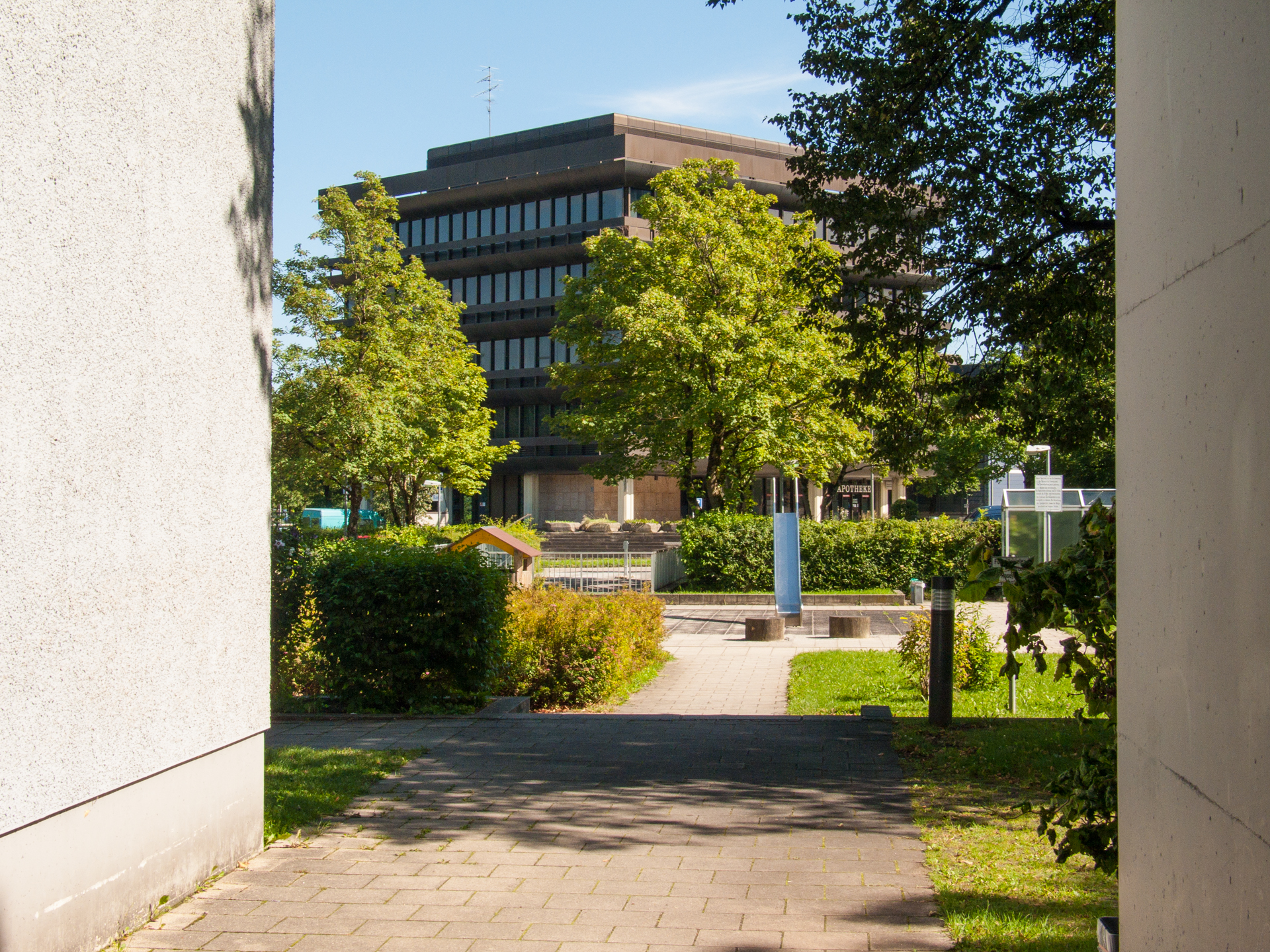 Neuperlacher Studentenwohnheim am Peschelanger und Karl-Marx-Ring