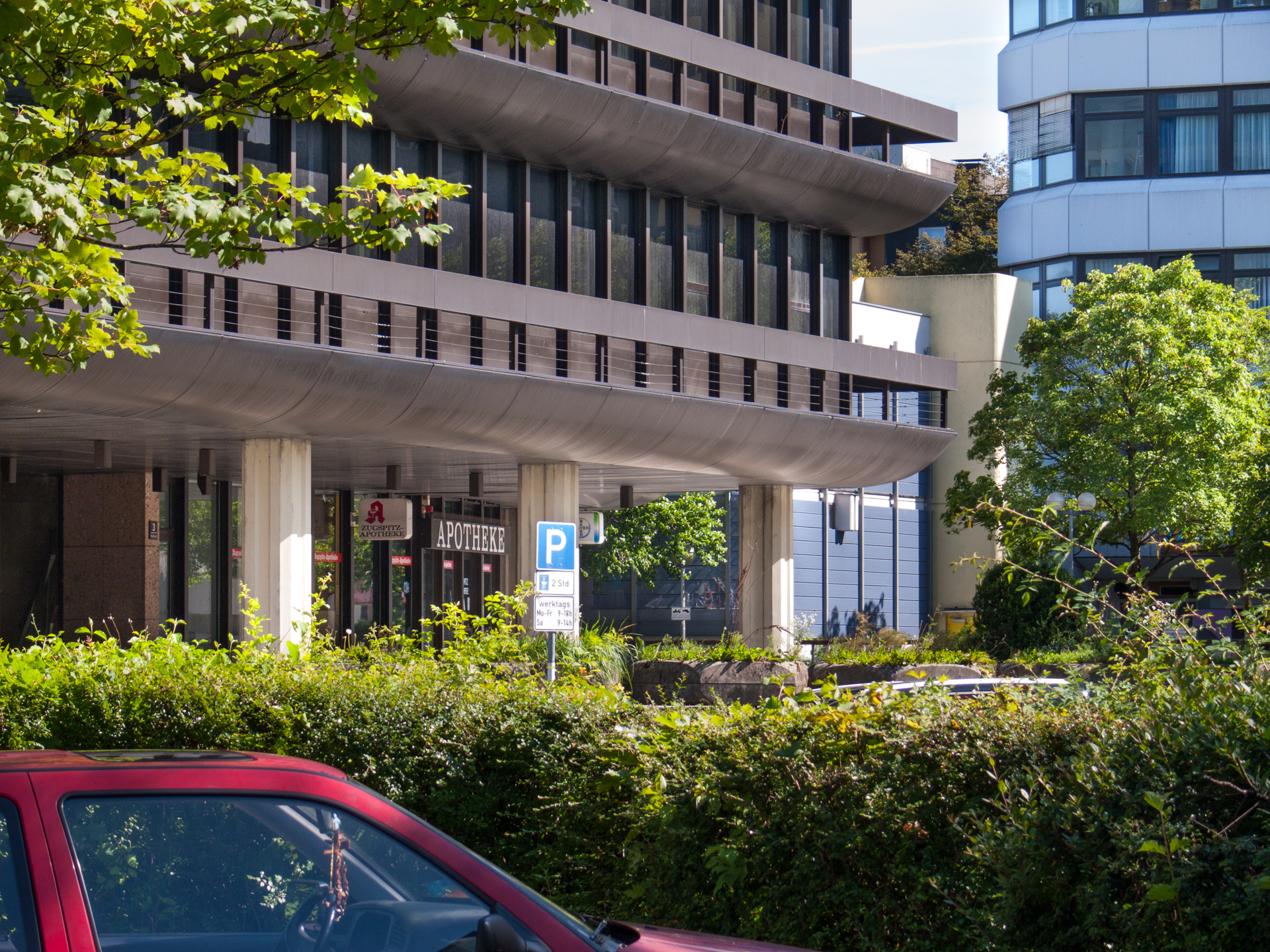 Neuperlacher Studentenwohnheim am Peschelanger und Karl-Marx-Ring