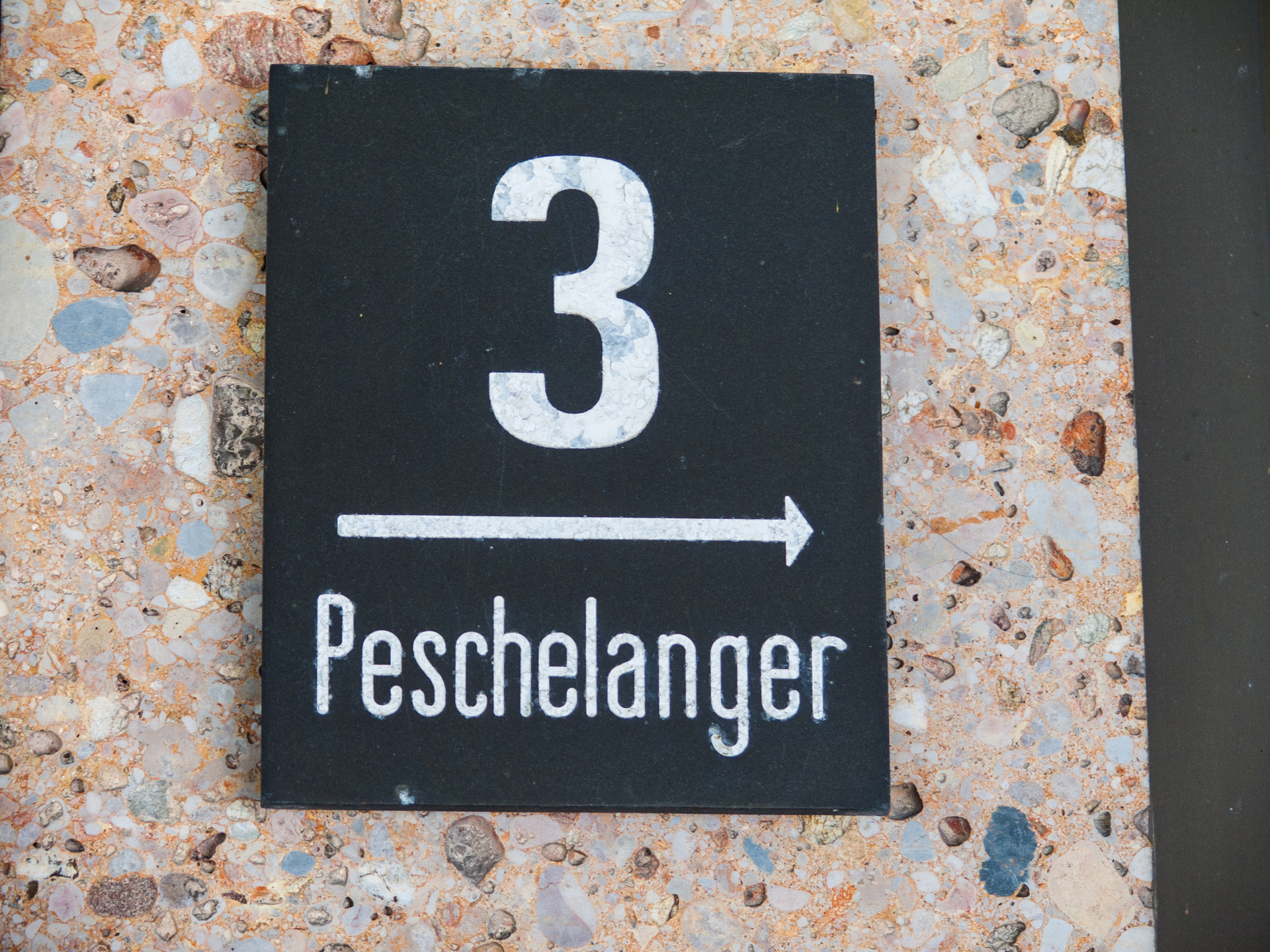 Neuperlacher Studentenwohnheim am Peschelanger und Karl-Marx-Ring