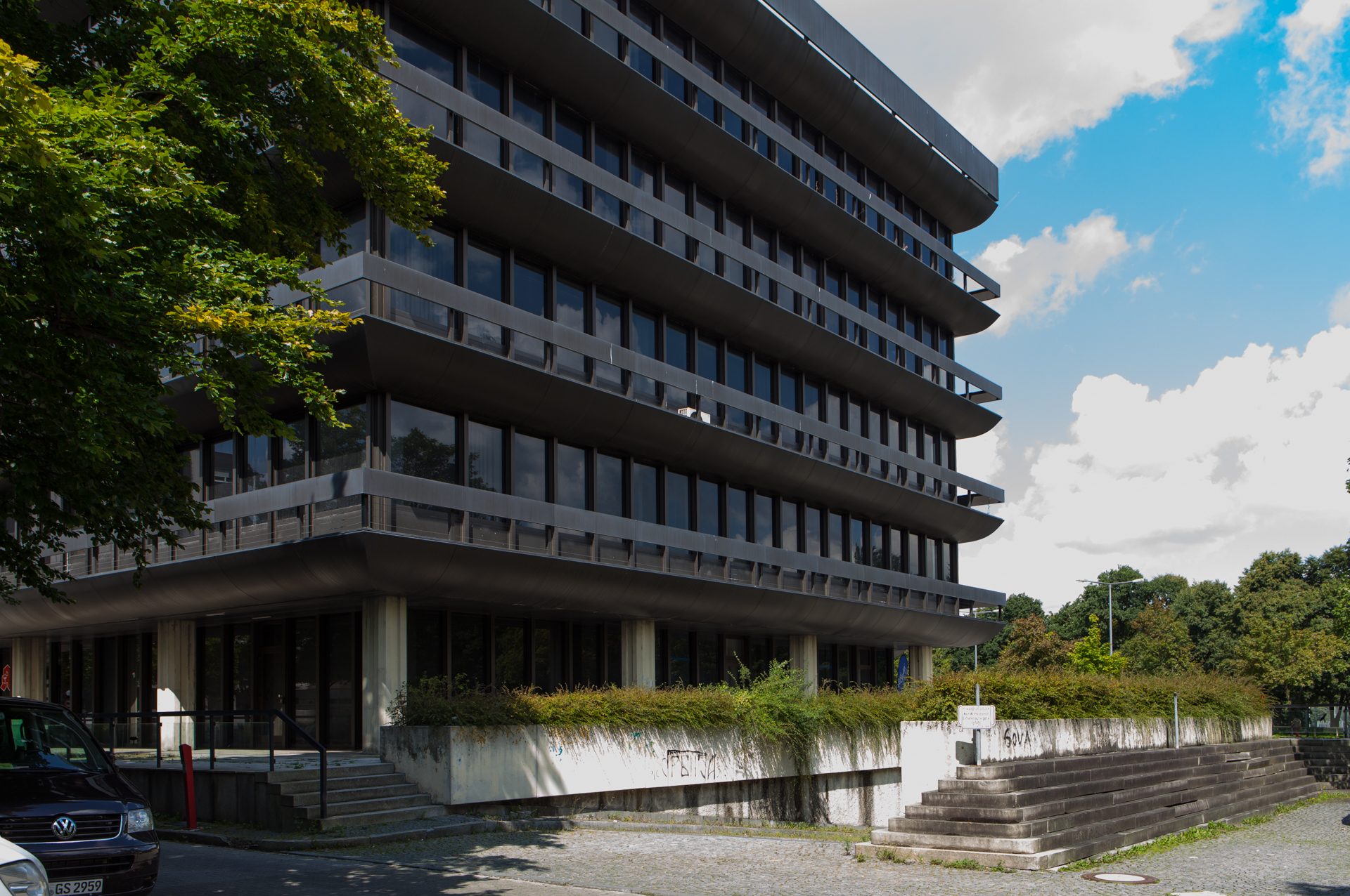Neuperlacher Studentenwohnheim am Peschelanger und Karl-Marx-Ring