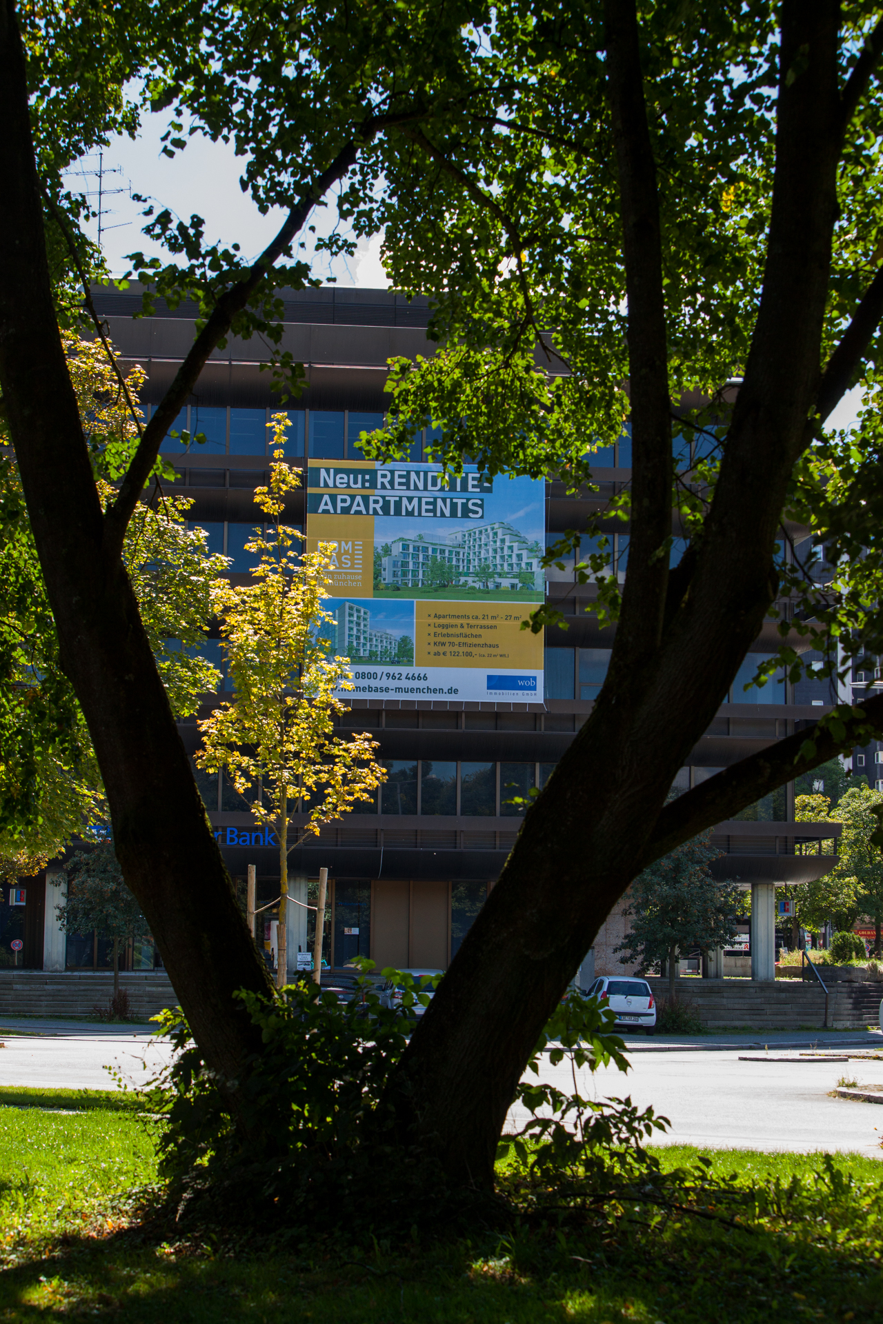 Neuperlacher Studentenwohnheim am Peschelanger und Karl-Marx-Ring