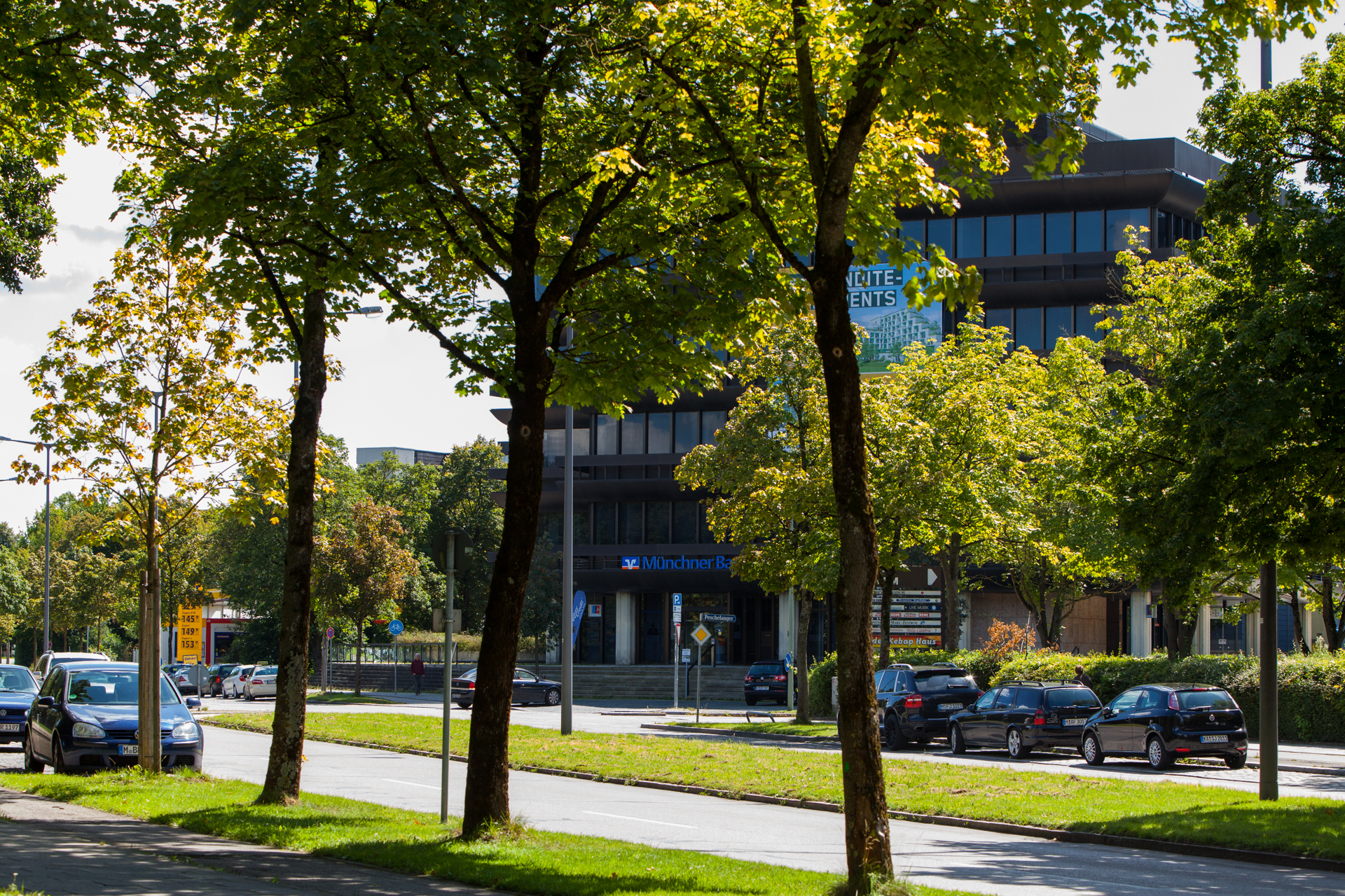 Neuperlacher Studentenwohnheim am Peschelanger und Karl-Marx-Ring