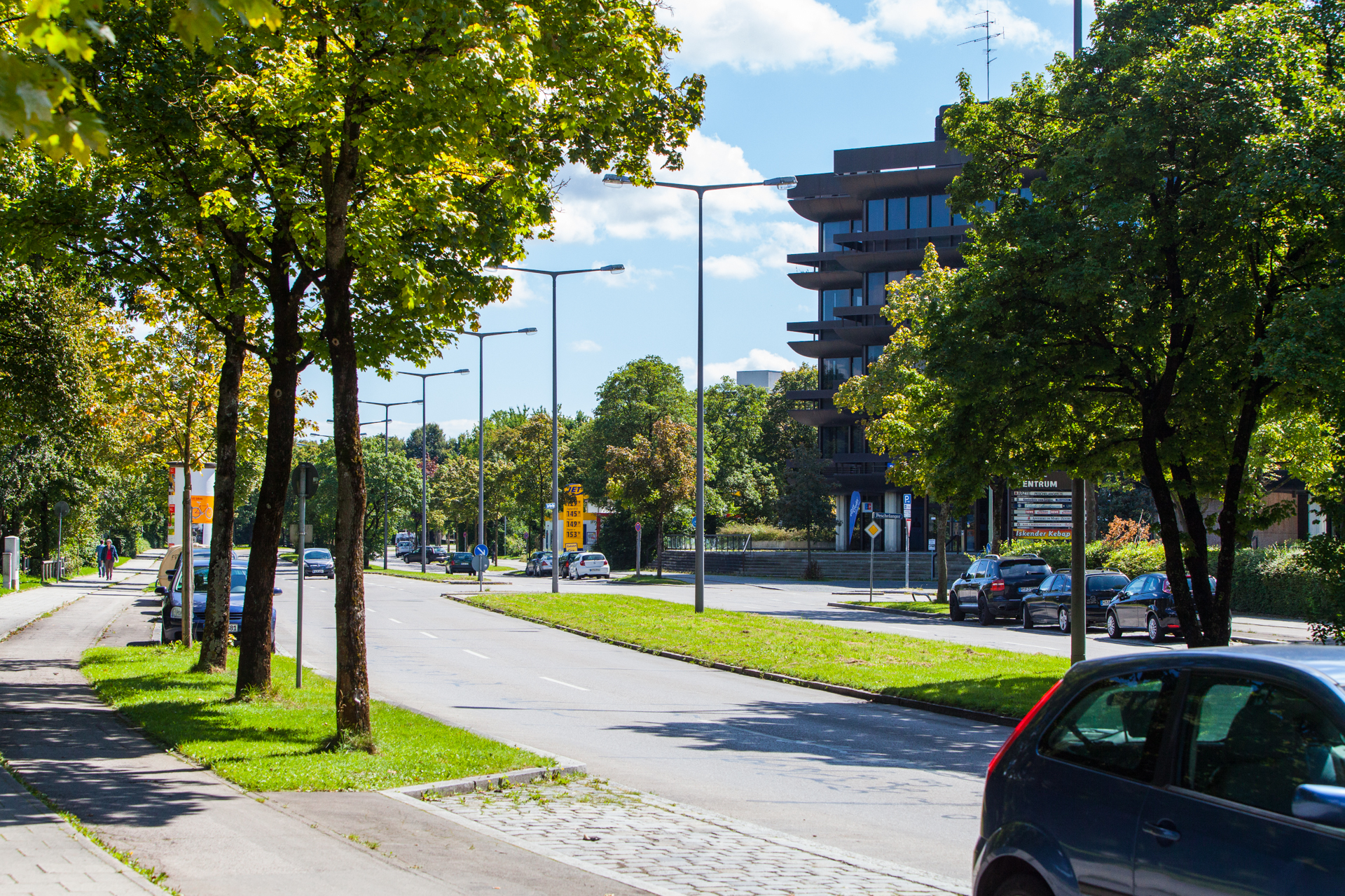 Neuperlacher Studentenwohnheim am Peschelanger und Karl-Marx-Ring