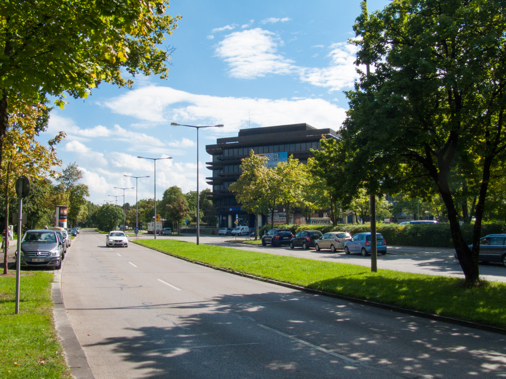 Neuperlacher Studentenwohnheim am Peschelanger und Karl-Marx-Ring