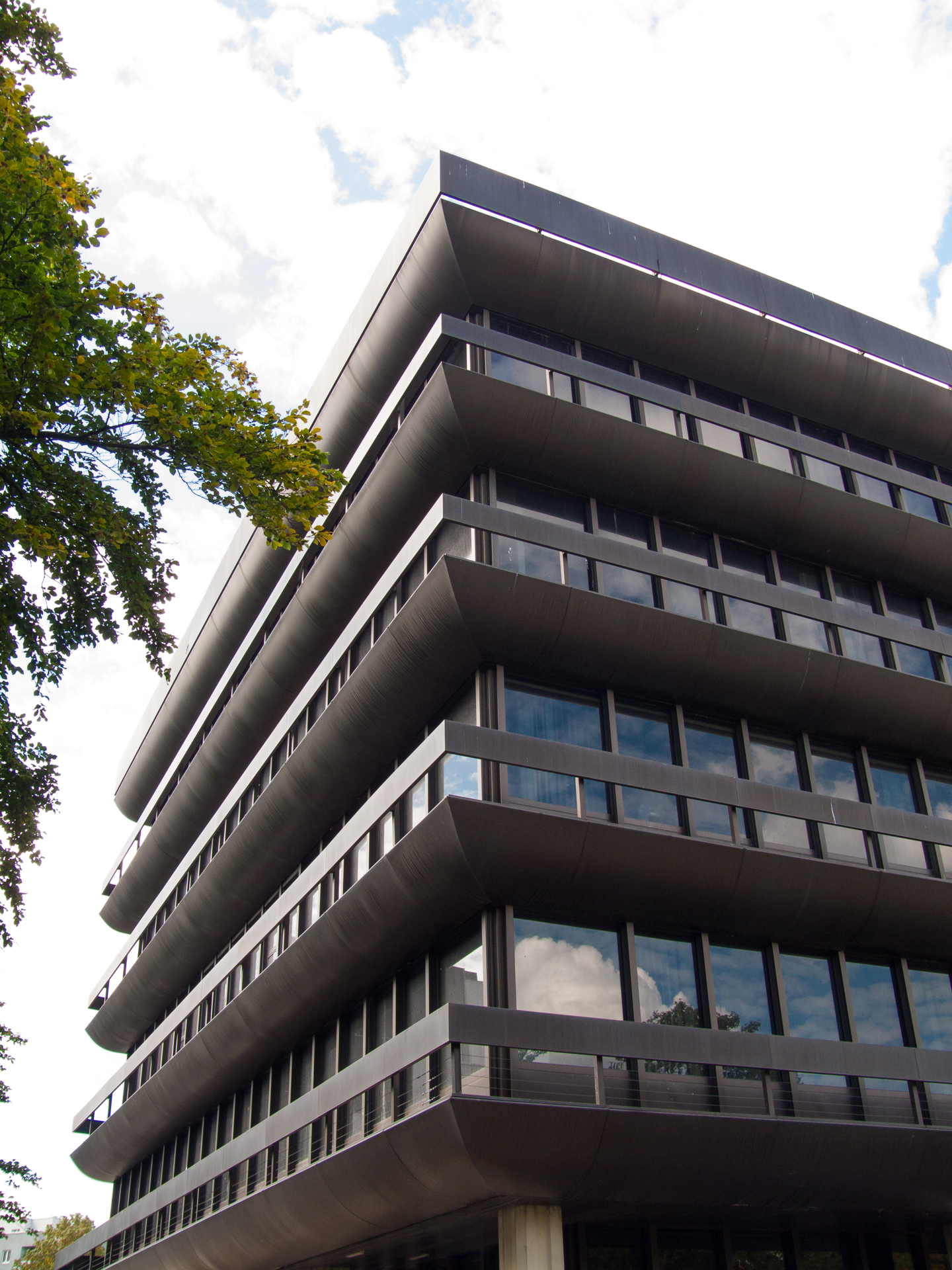 Neuperlacher Studentenwohnheim am Peschelanger und Karl-Marx-Ring