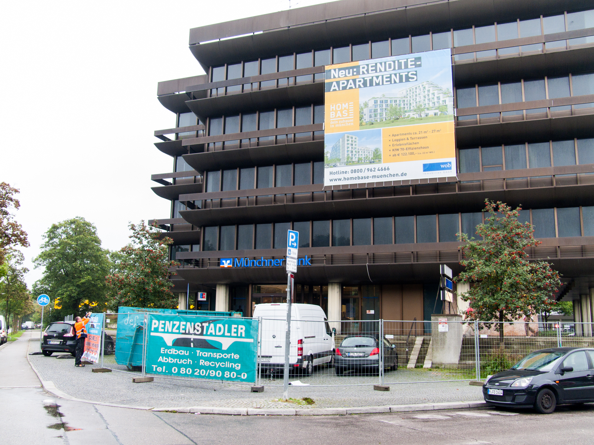Neuperlacher Studentenwohnheim am Peschelanger und Karl-Marx-Ring