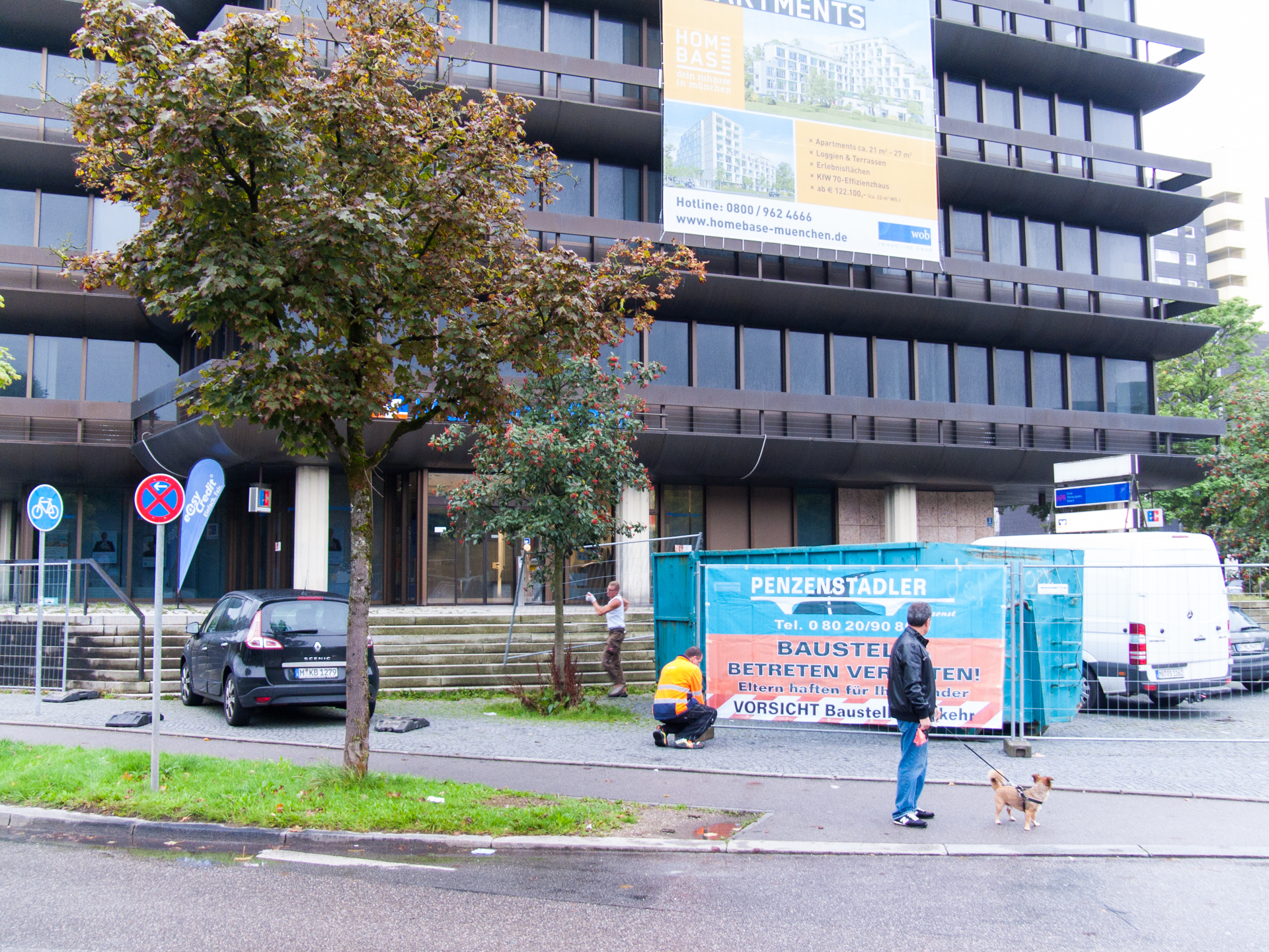 Neuperlacher Studentenwohnheim am Peschelanger und Karl-Marx-Ring