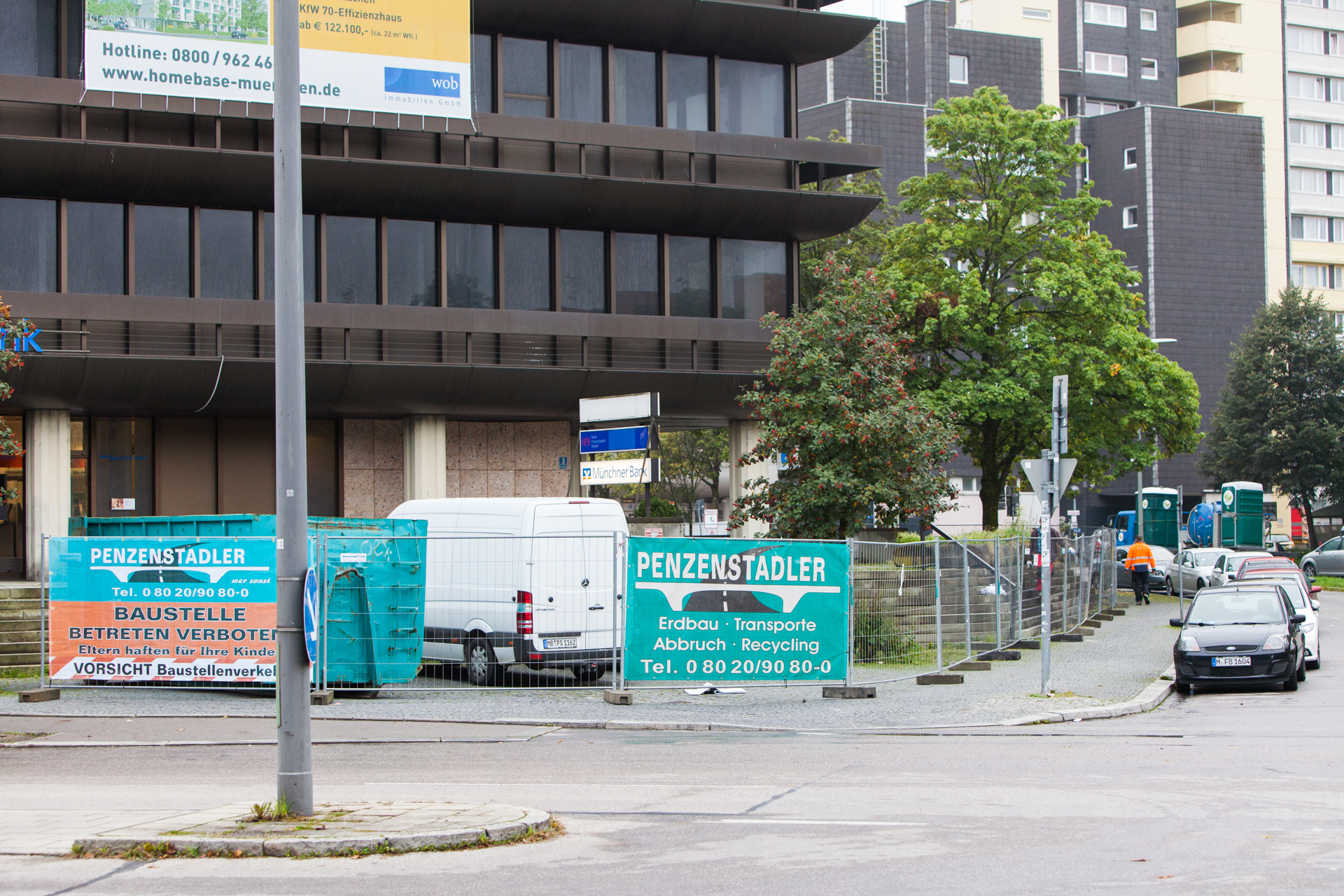 Neuperlacher Studentenwohnheim am Peschelanger und Karl-Marx-Ring