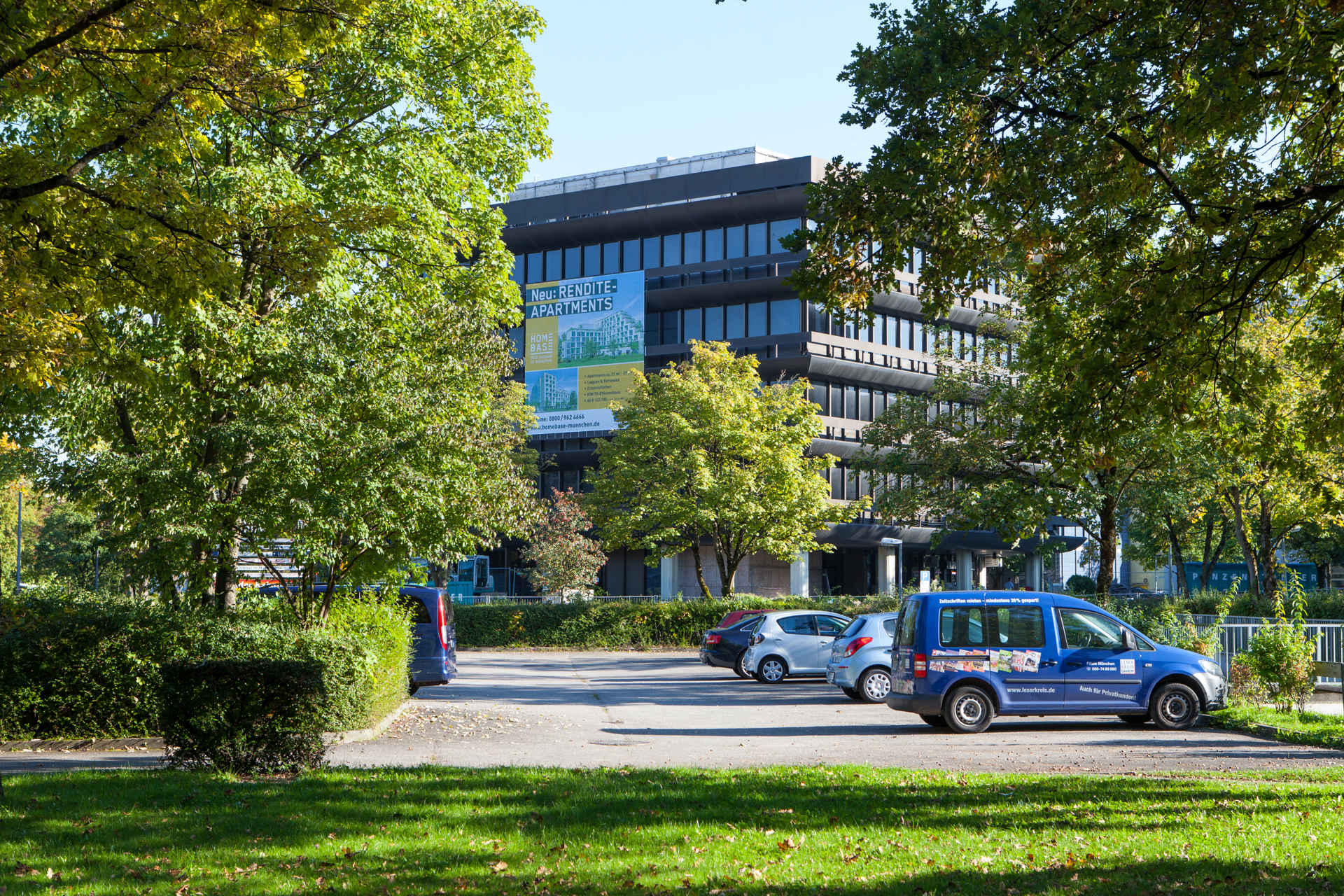 Neuperlacher Studentenwohnheim am Peschelanger und Karl-Marx-Ring