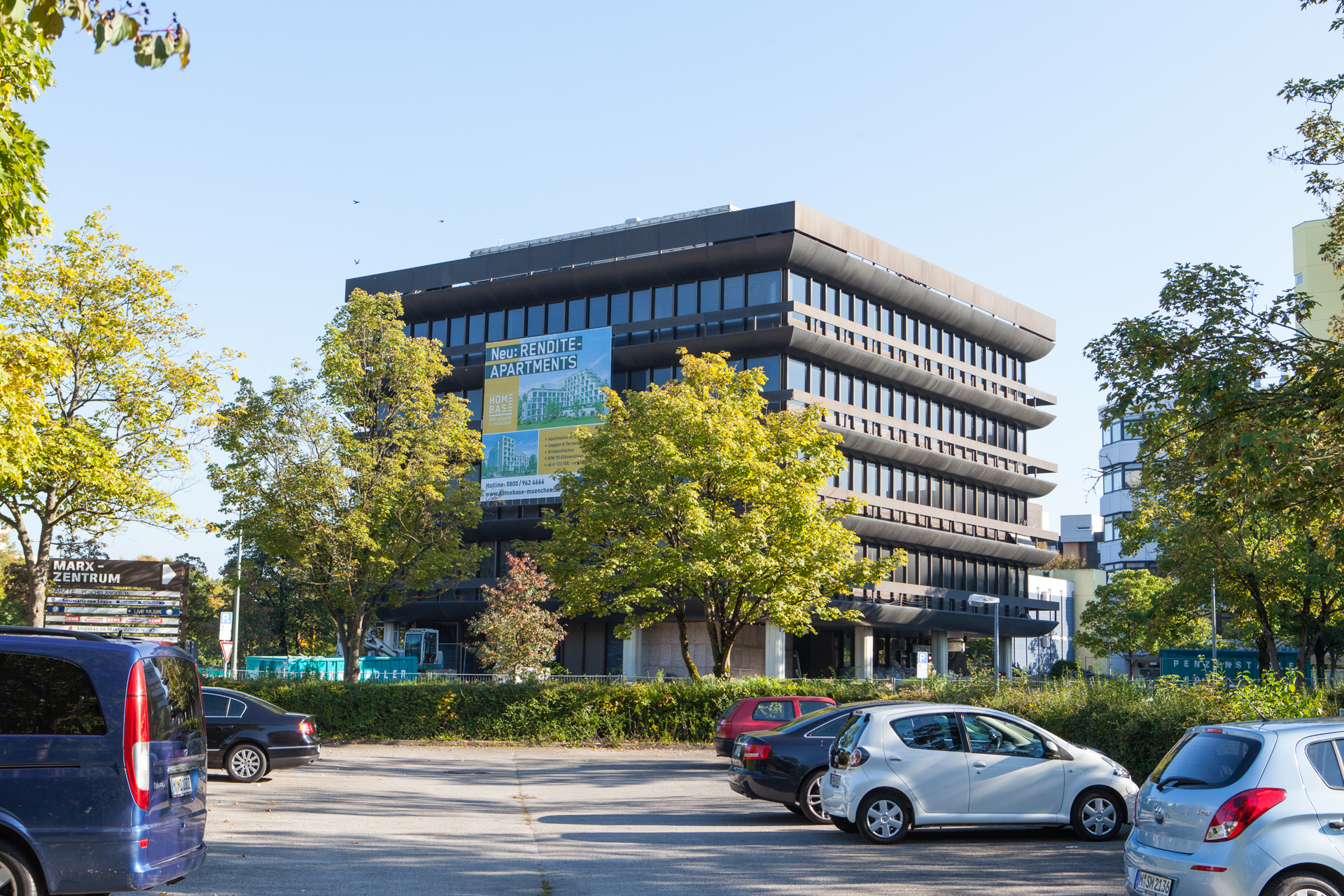 Neuperlacher Studentenwohnheim am Peschelanger und Karl-Marx-Ring
