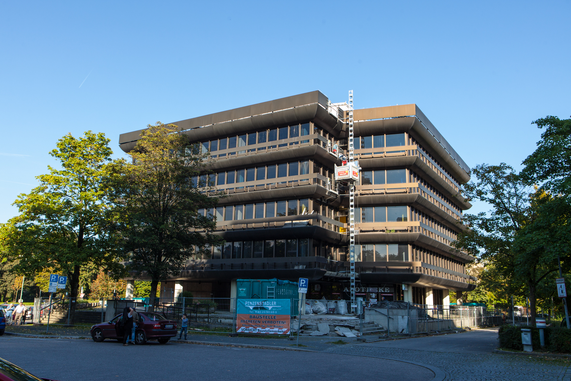 Neuperlacher Studentenwohnheim am Peschelanger und Karl-Marx-Ring