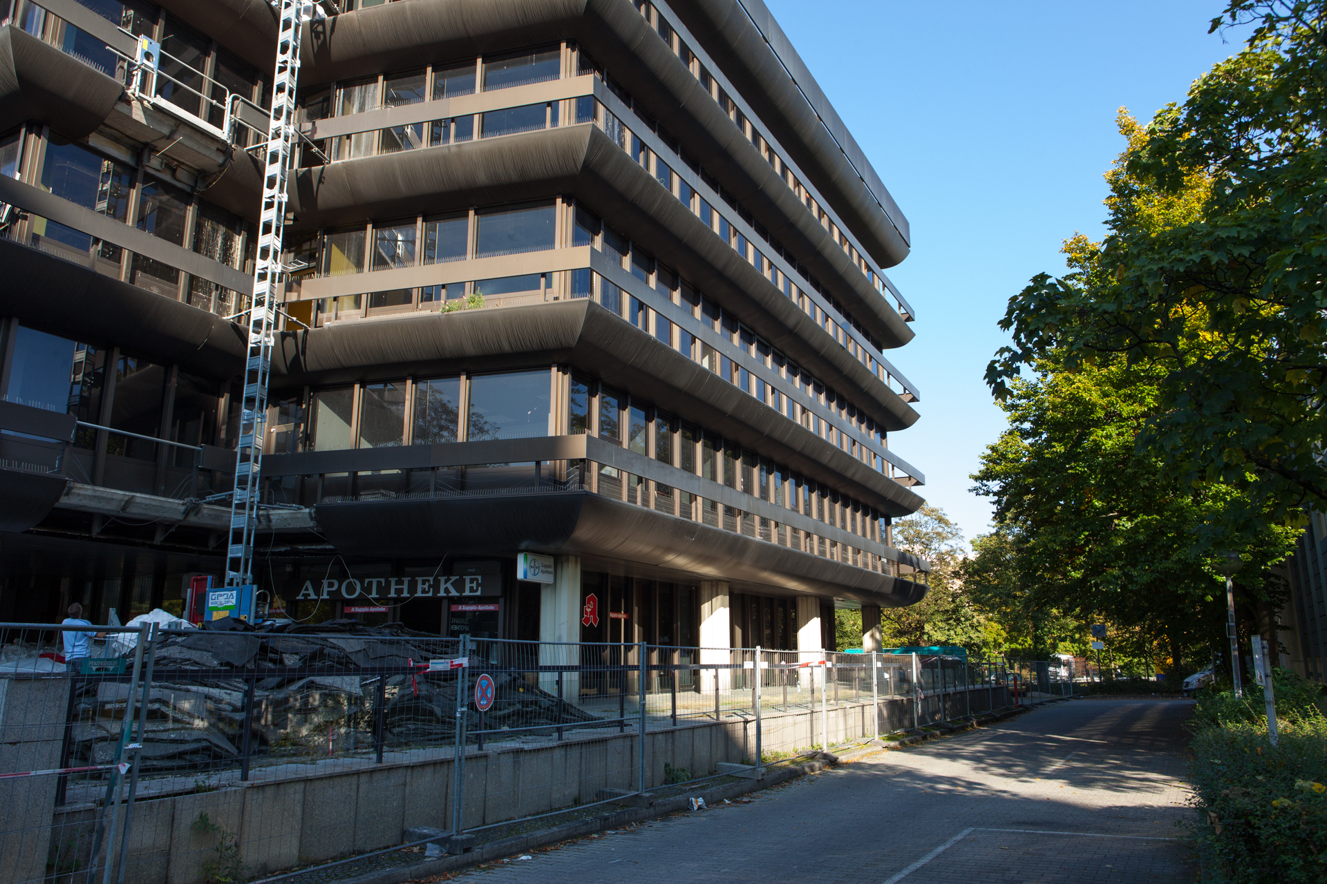 Neuperlacher Studentenwohnheim am Peschelanger und Karl-Marx-Ring