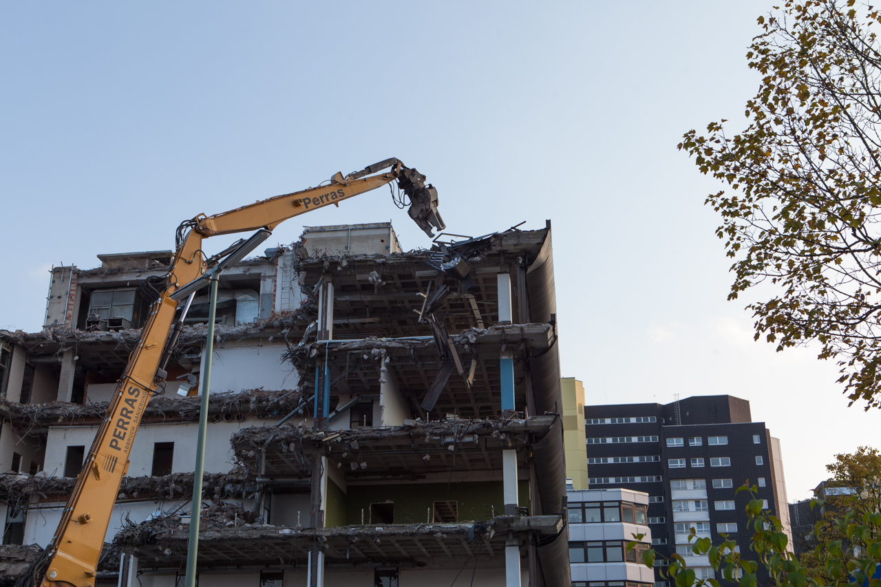 Neuperlacher Studentenwohnheim am Peschelanger und Karl-Marx-Ring