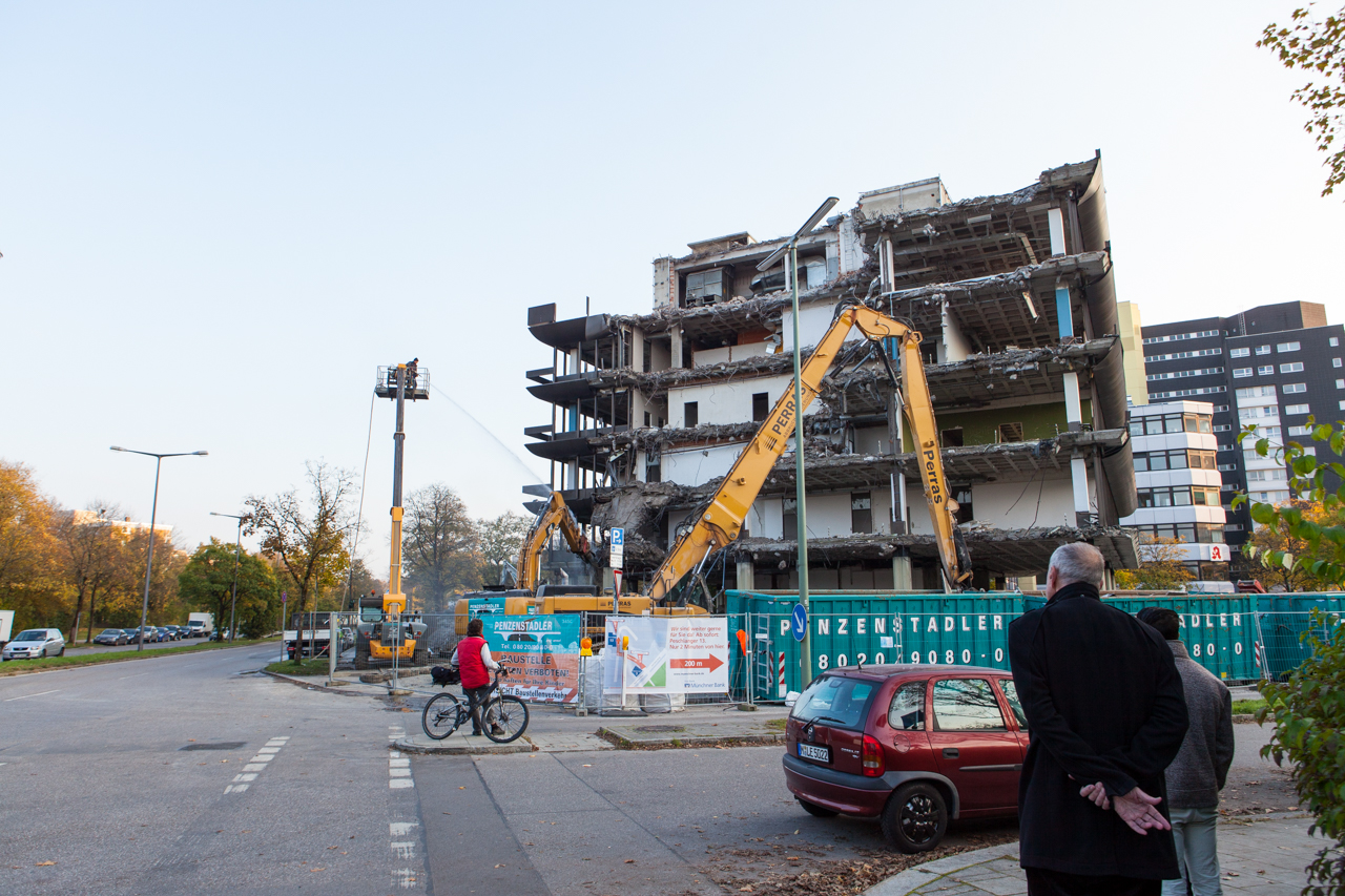 Neuperlacher Studentenwohnheim am Peschelanger und Karl-Marx-Ring