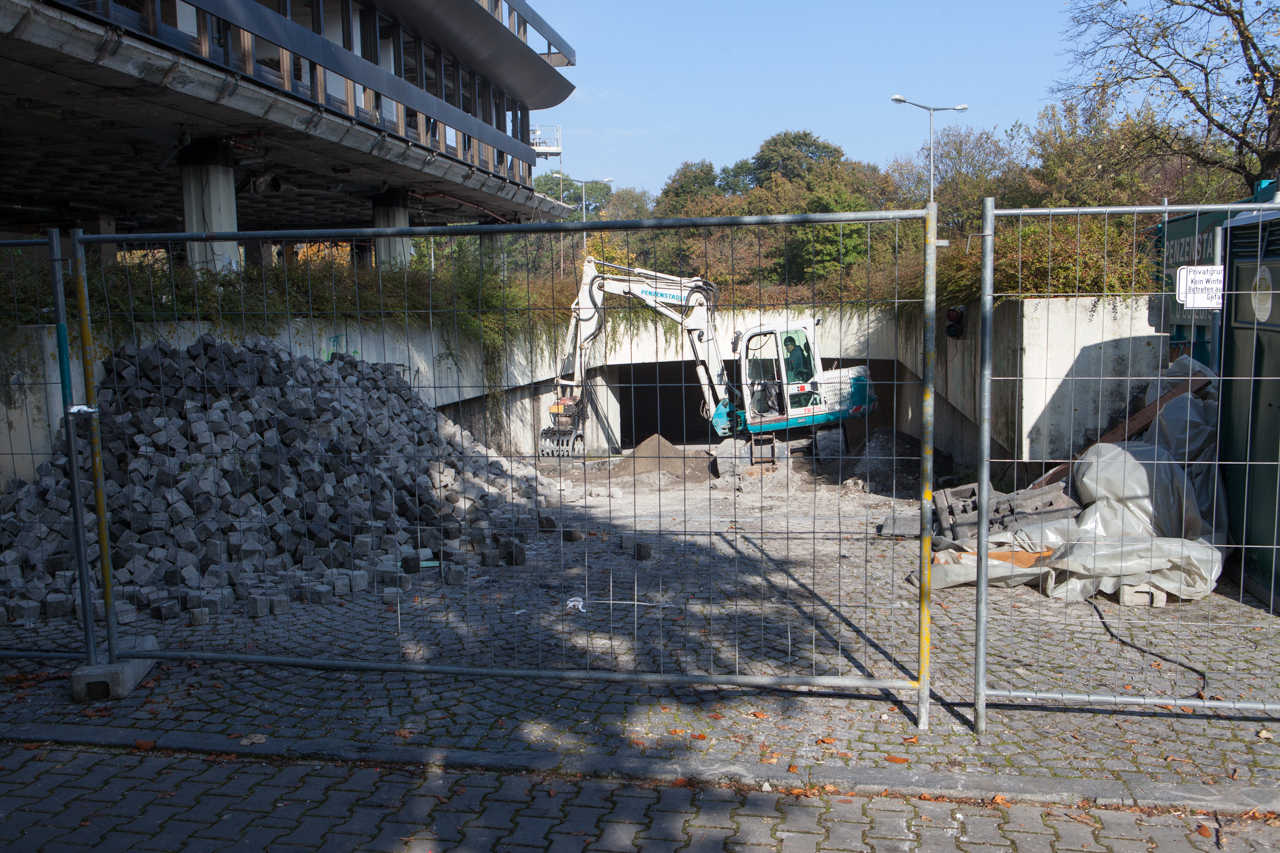 Neuperlacher Studentenwohnheim am Peschelanger und Karl-Marx-Ring