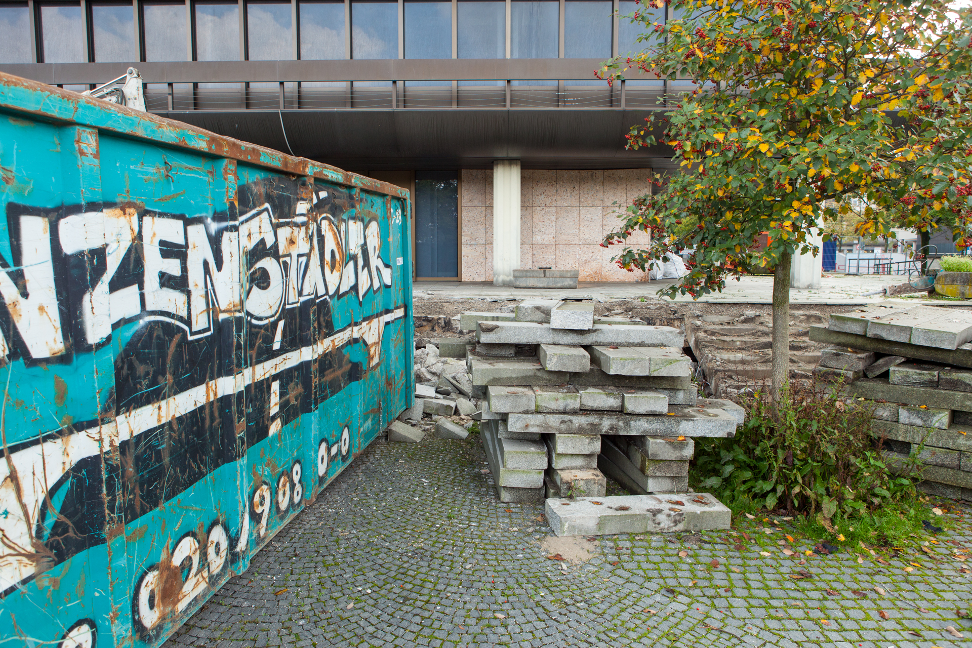 Neuperlacher Studentenwohnheim am Peschelanger und Karl-Marx-Ring