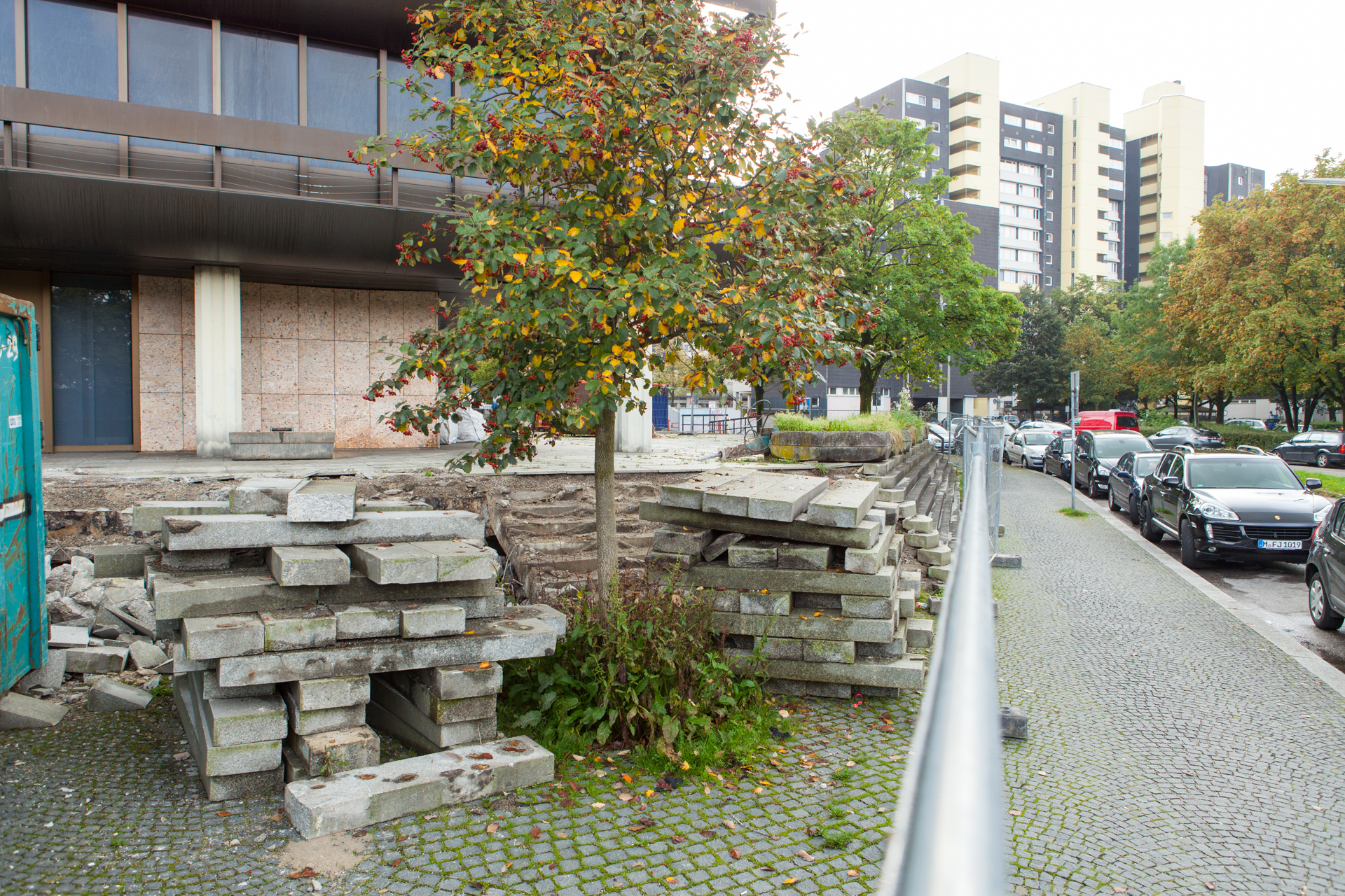 Neuperlacher Studentenwohnheim am Peschelanger und Karl-Marx-Ring