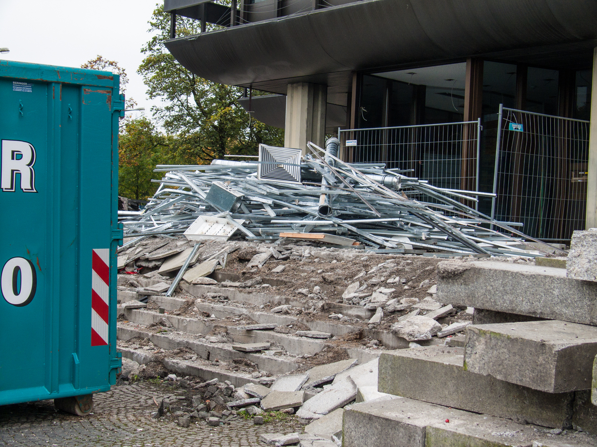 Neuperlacher Studentenwohnheim am Peschelanger und Karl-Marx-Ring