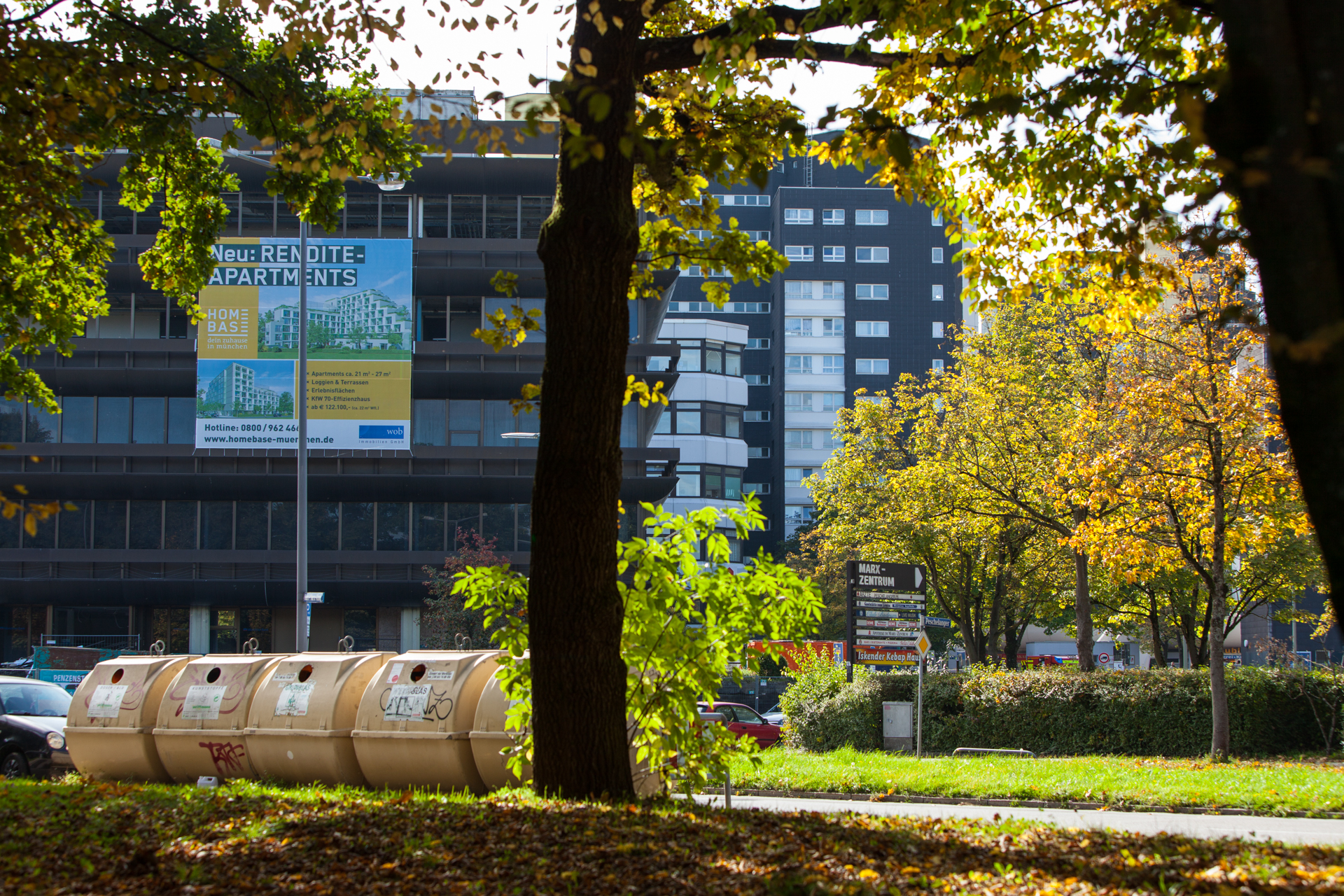 Neuperlacher Studentenwohnheim am Peschelanger und Karl-Marx-Ring